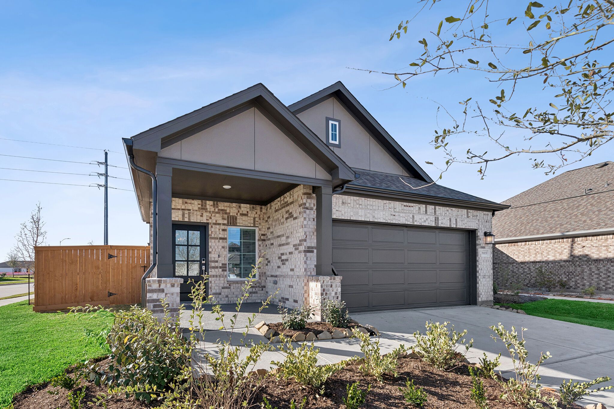 Front Exterior:Front Exterior