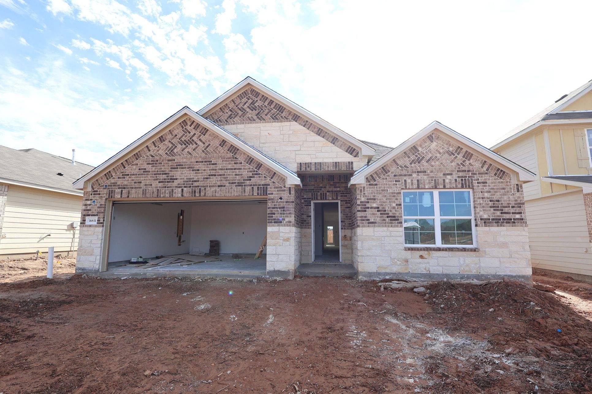 Front Exterior:Front Exterior