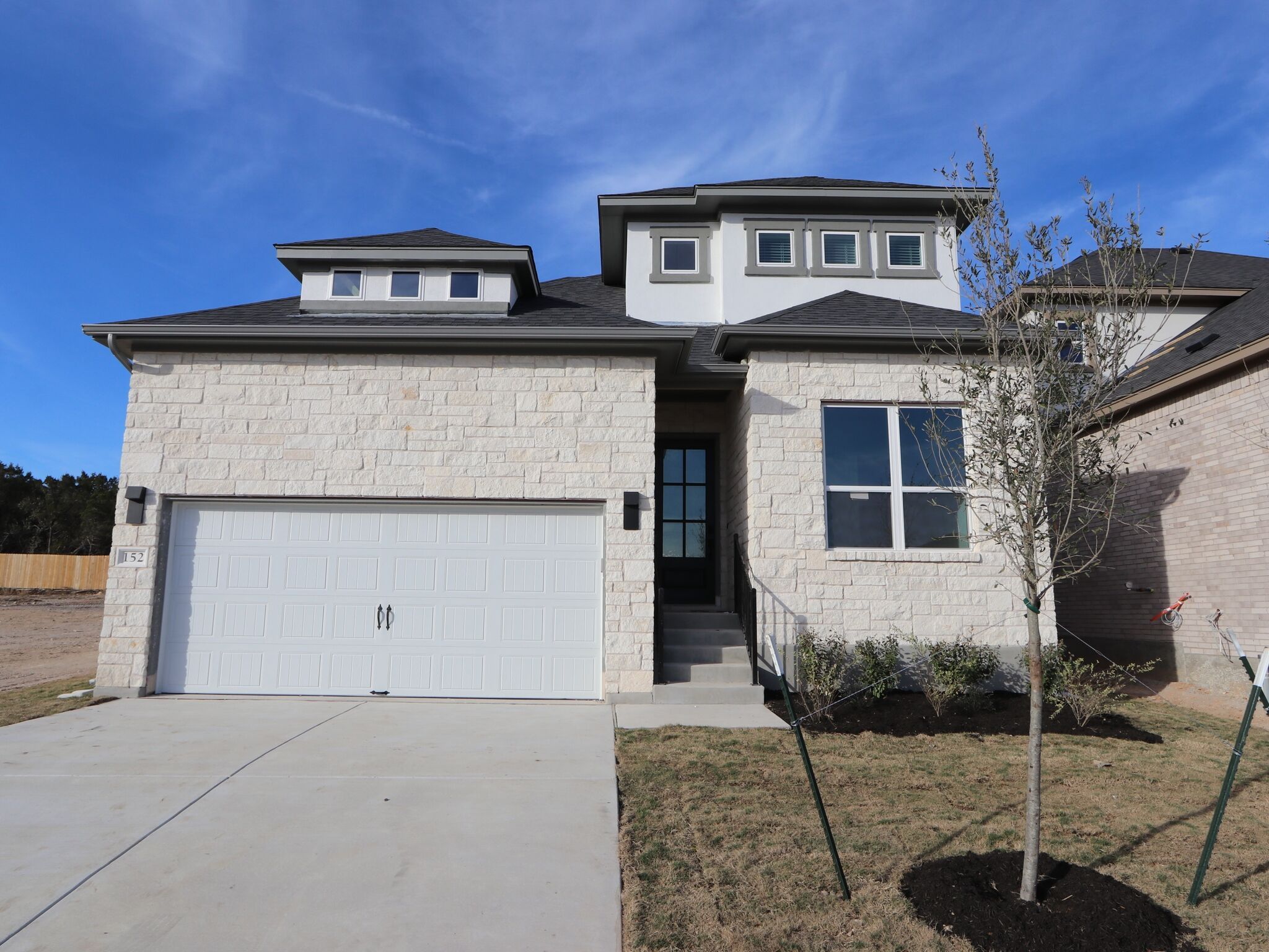 Front Exterior:Front Exterior