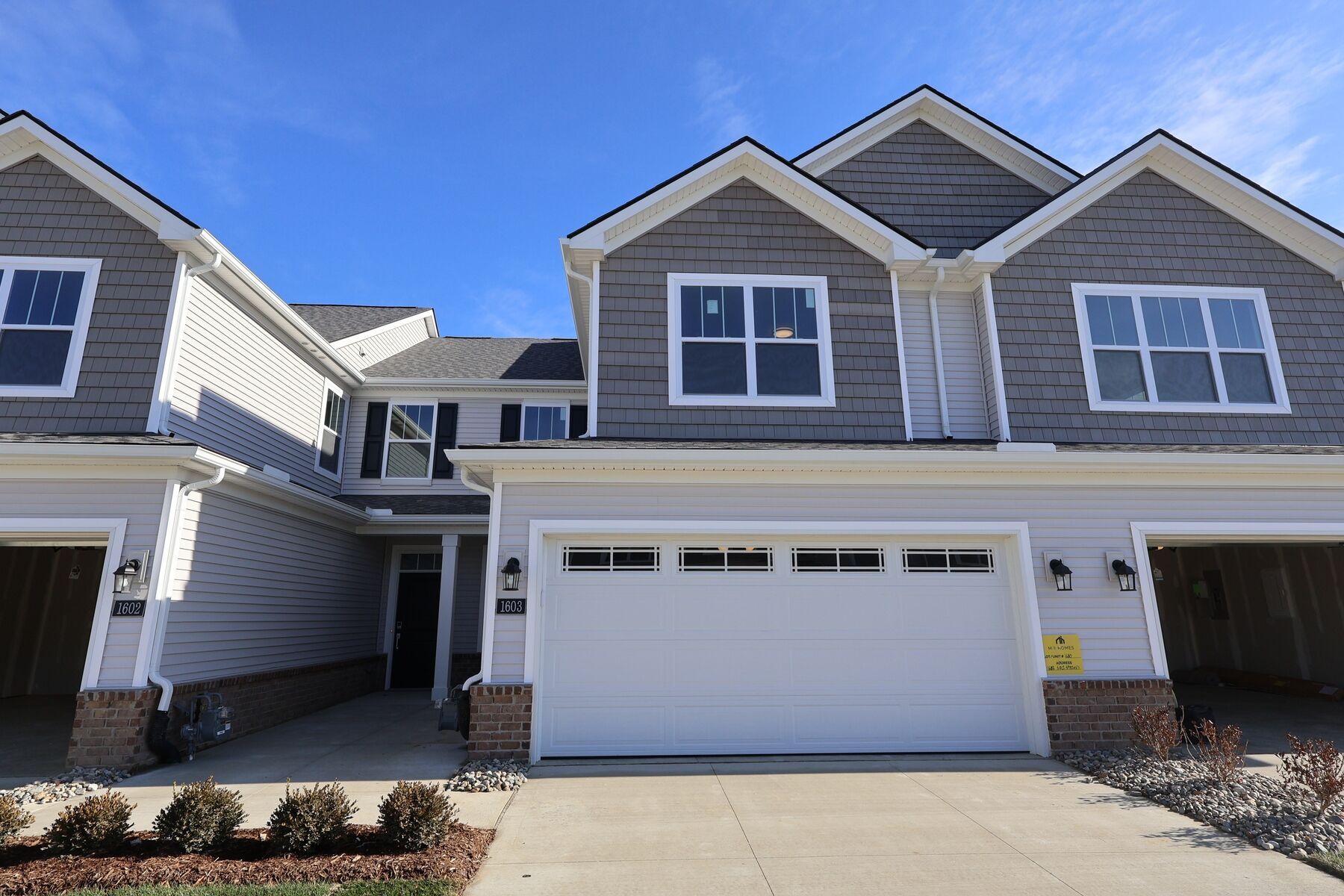 Front Exterior:Front Exterior