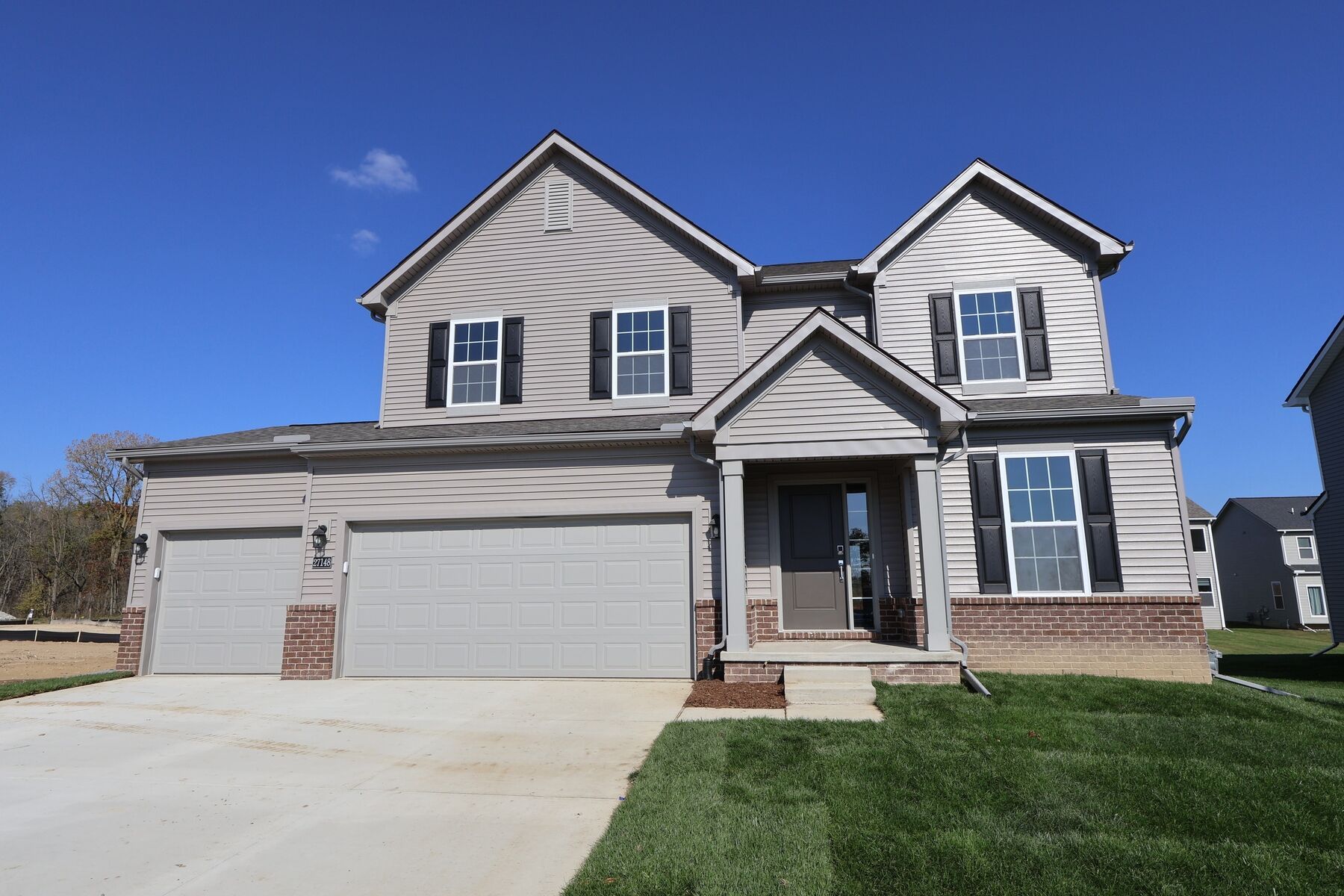 Front Exterior:Front Exterior