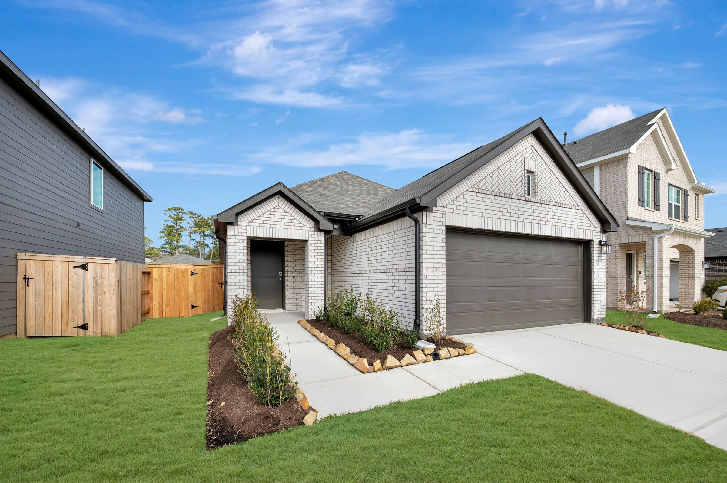 Front Exterior:Front Exterior