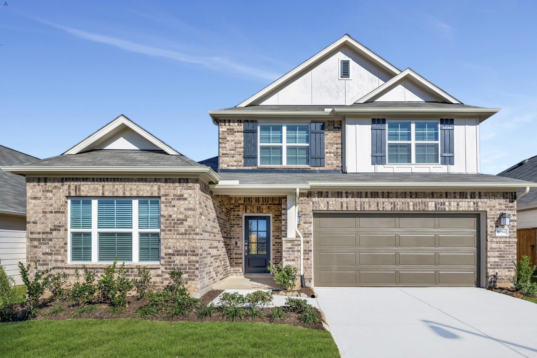 Front Exterior:Front Exterior