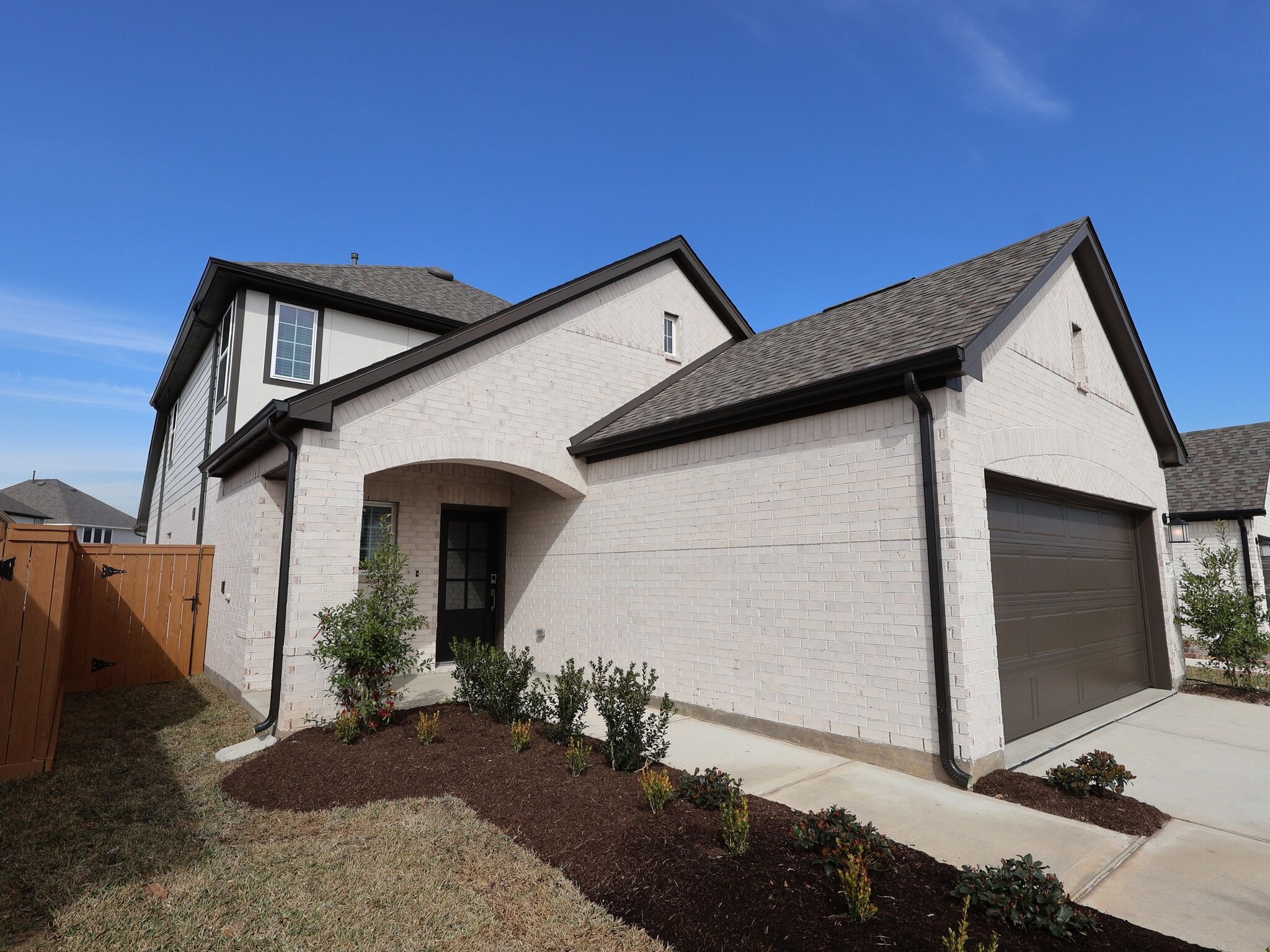 Side Exterior:Side Exterior