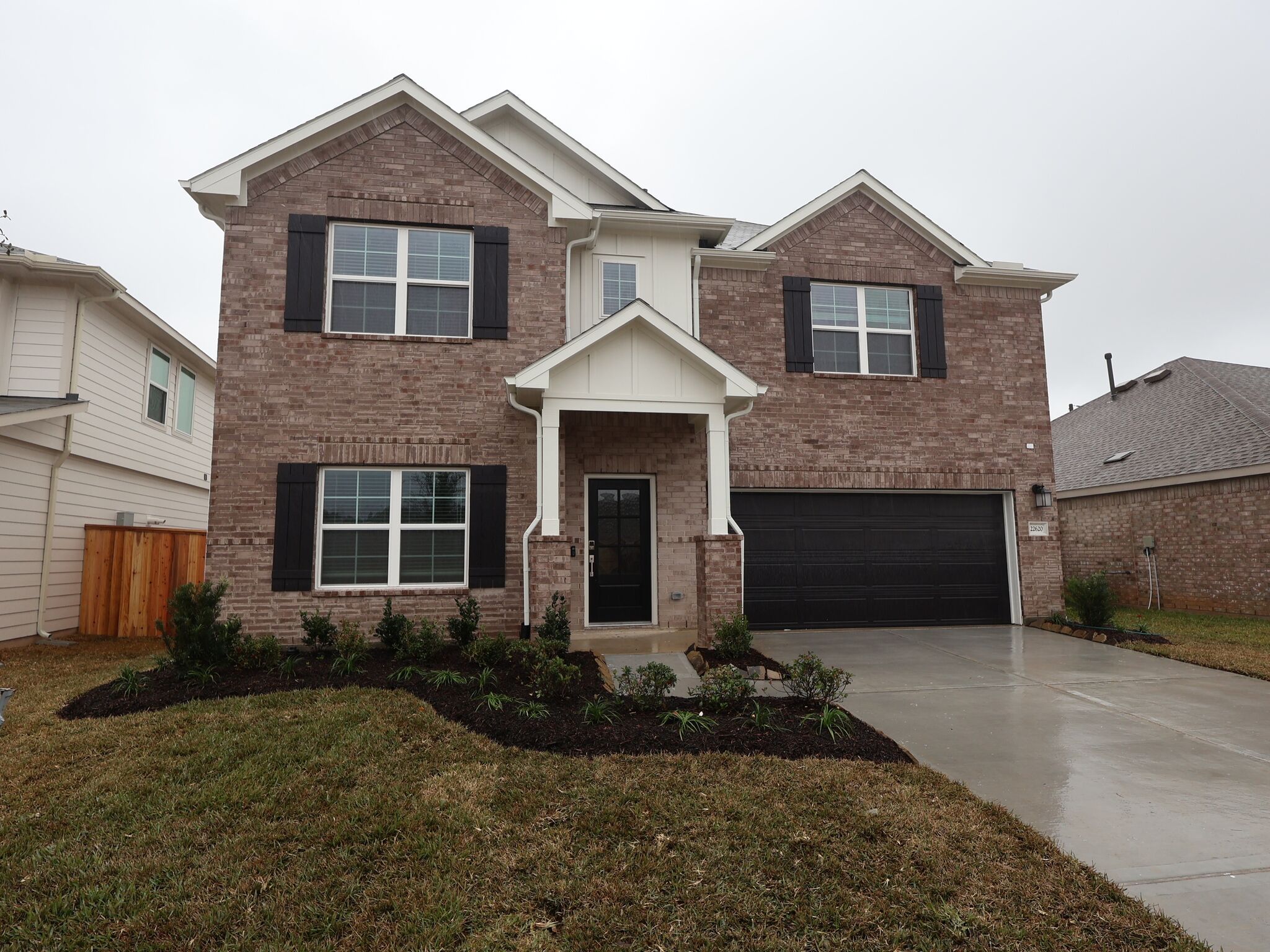 Front Exterior:Front Exterior