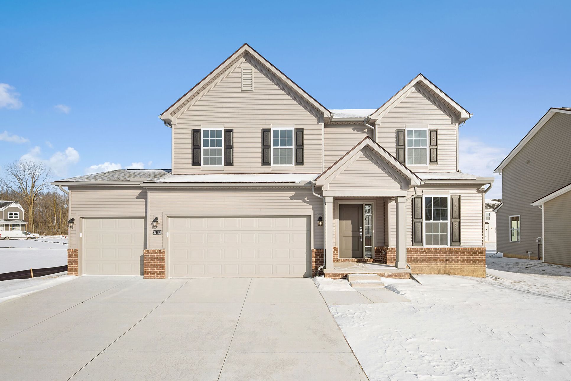 Front Exterior:Front Exterior