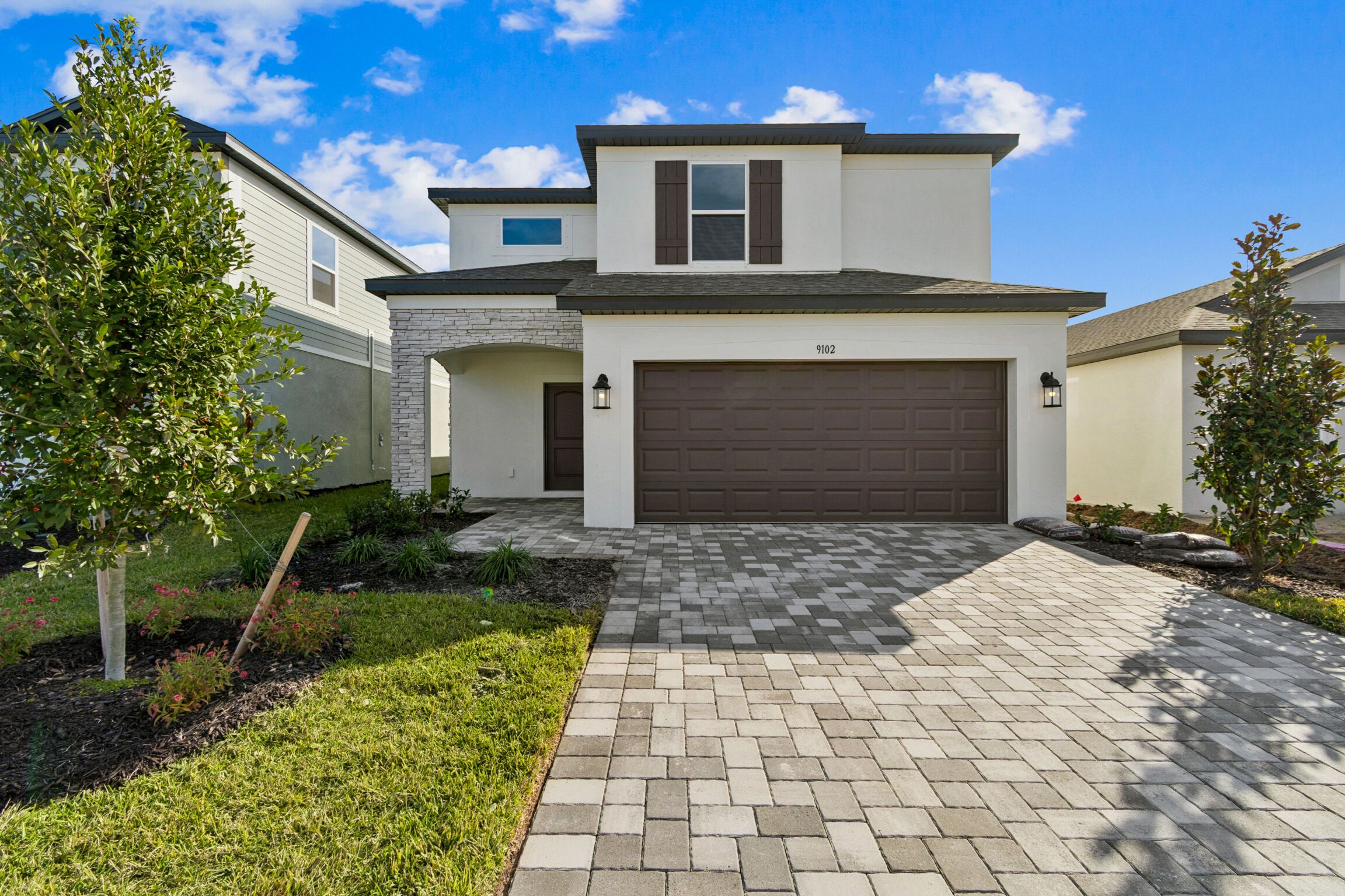 Front exterior:Front exterior