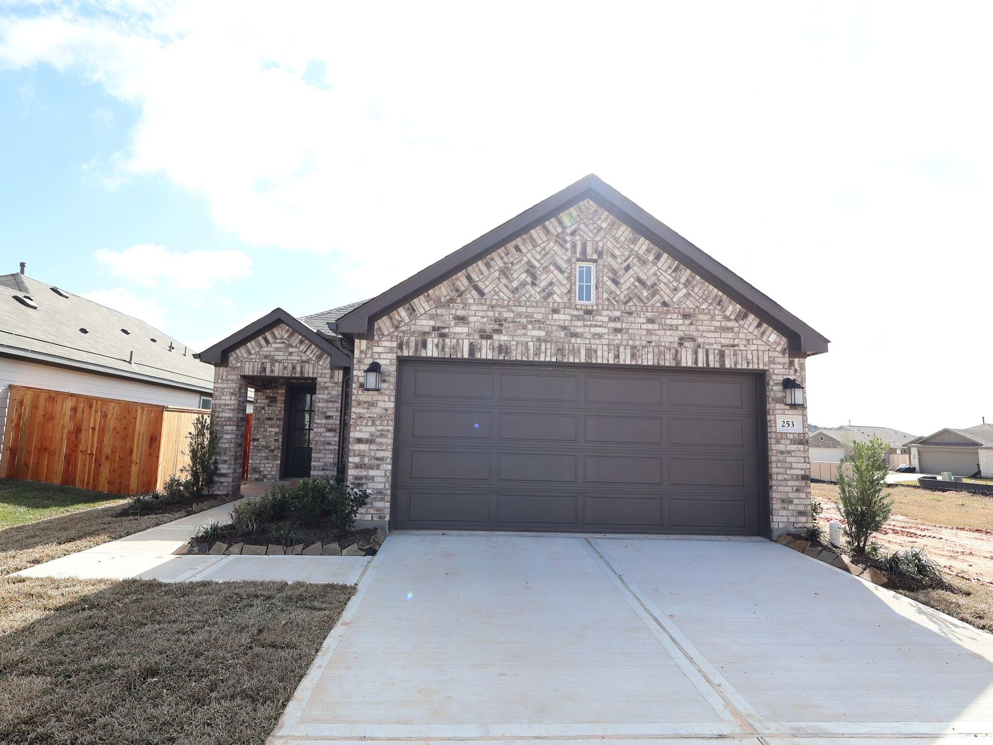 Front Exterior:Front Exterior