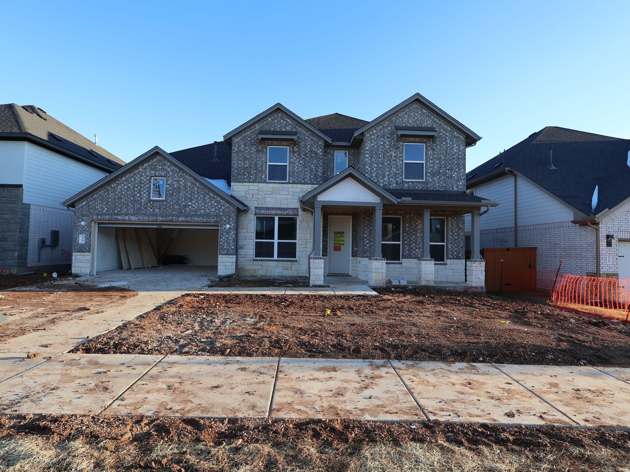 Front Exterior:Front Exterior