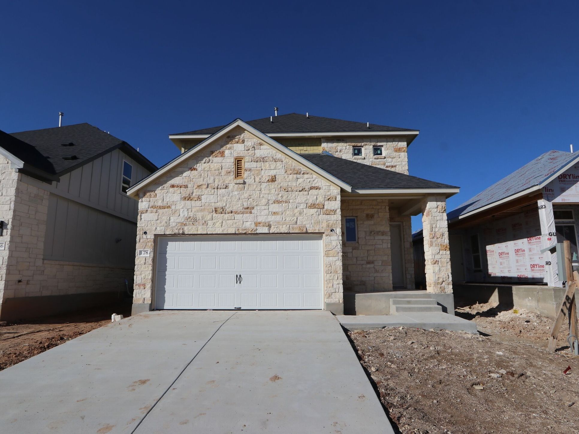 Front Exterior:Front Exterior