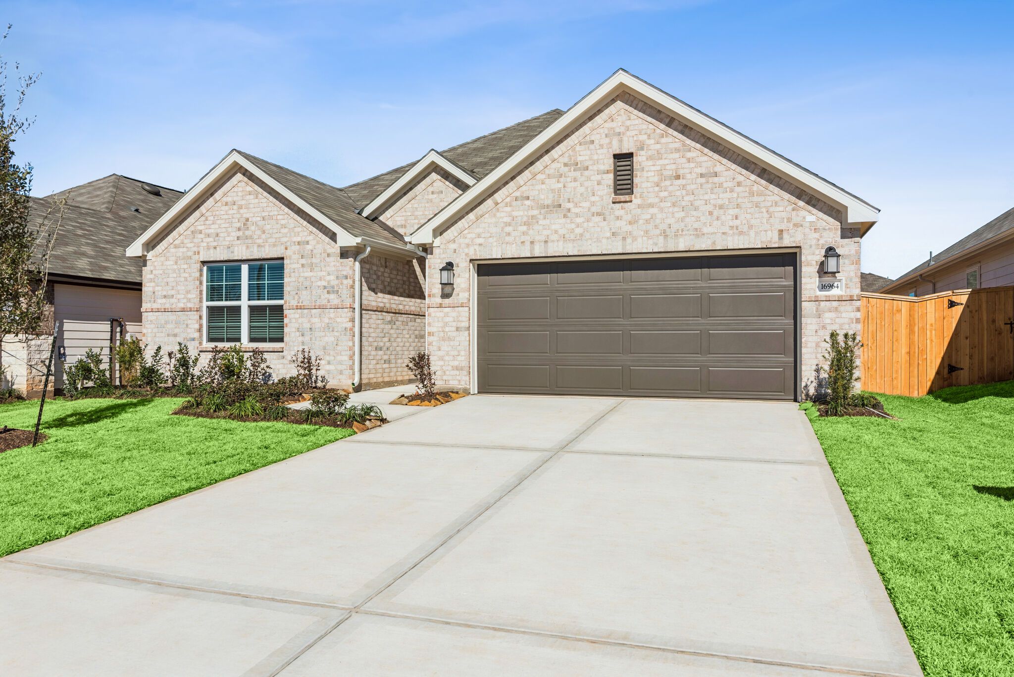 Front Exterior:Front Exterior