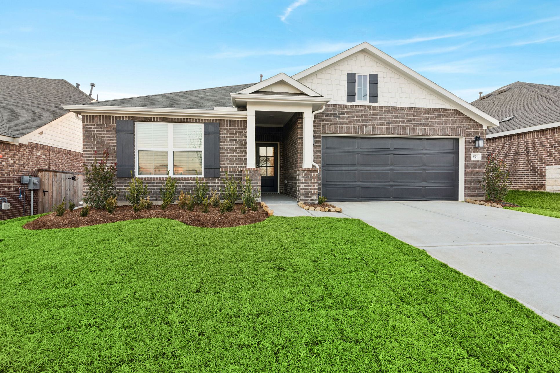 Front Exterior:Front Exterior