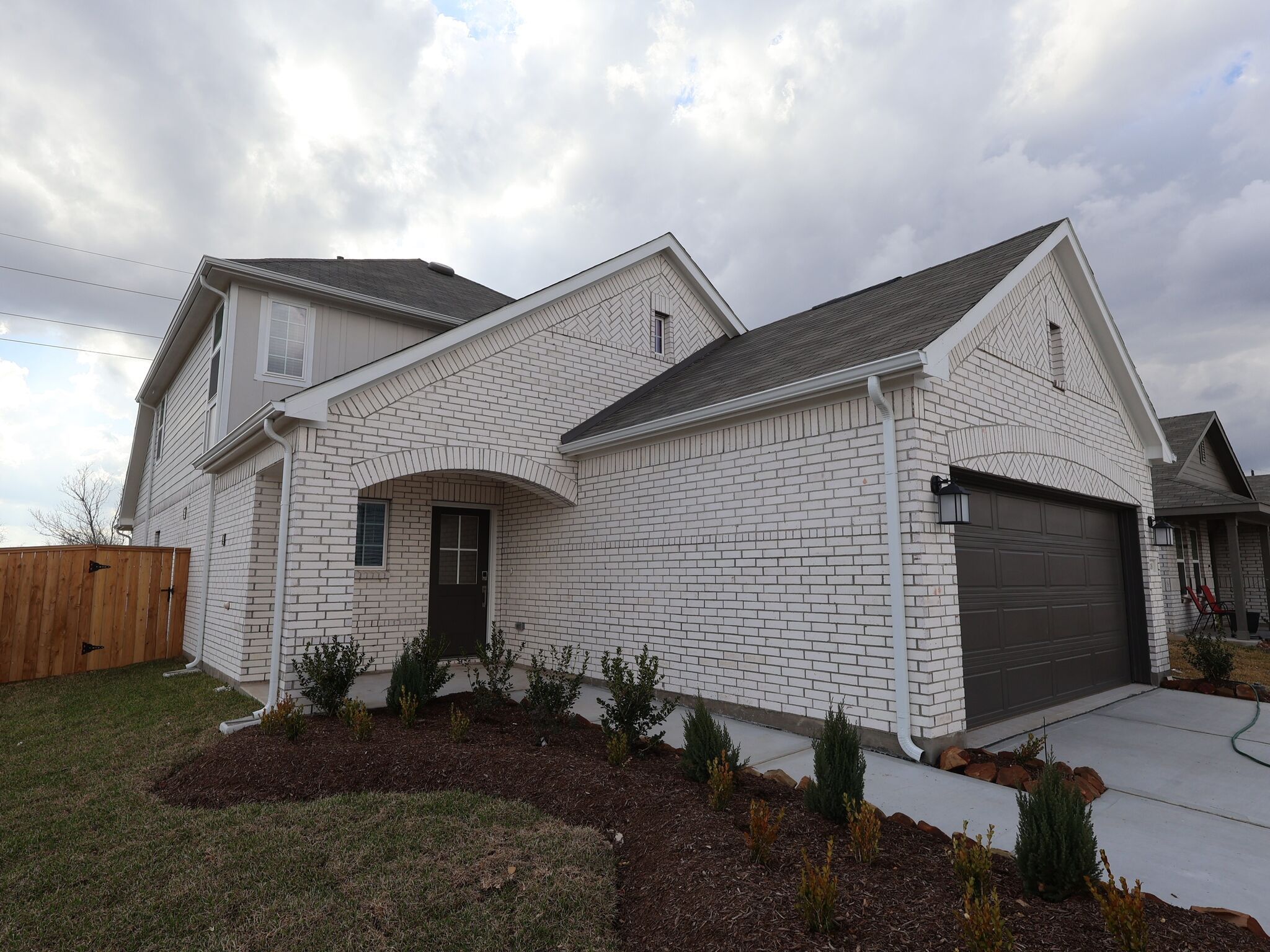 Front Exterior:Front Exterior