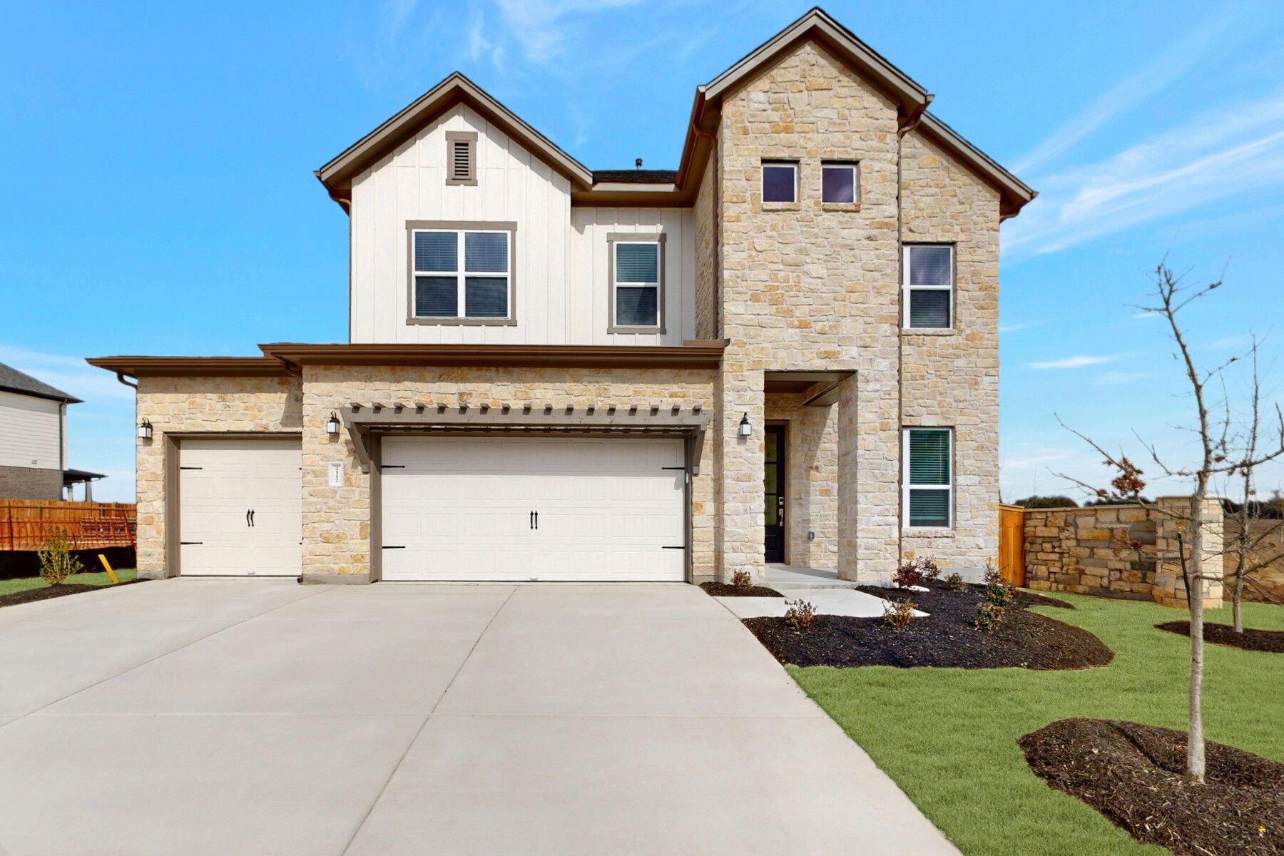 Front Exterior:Front Exterior