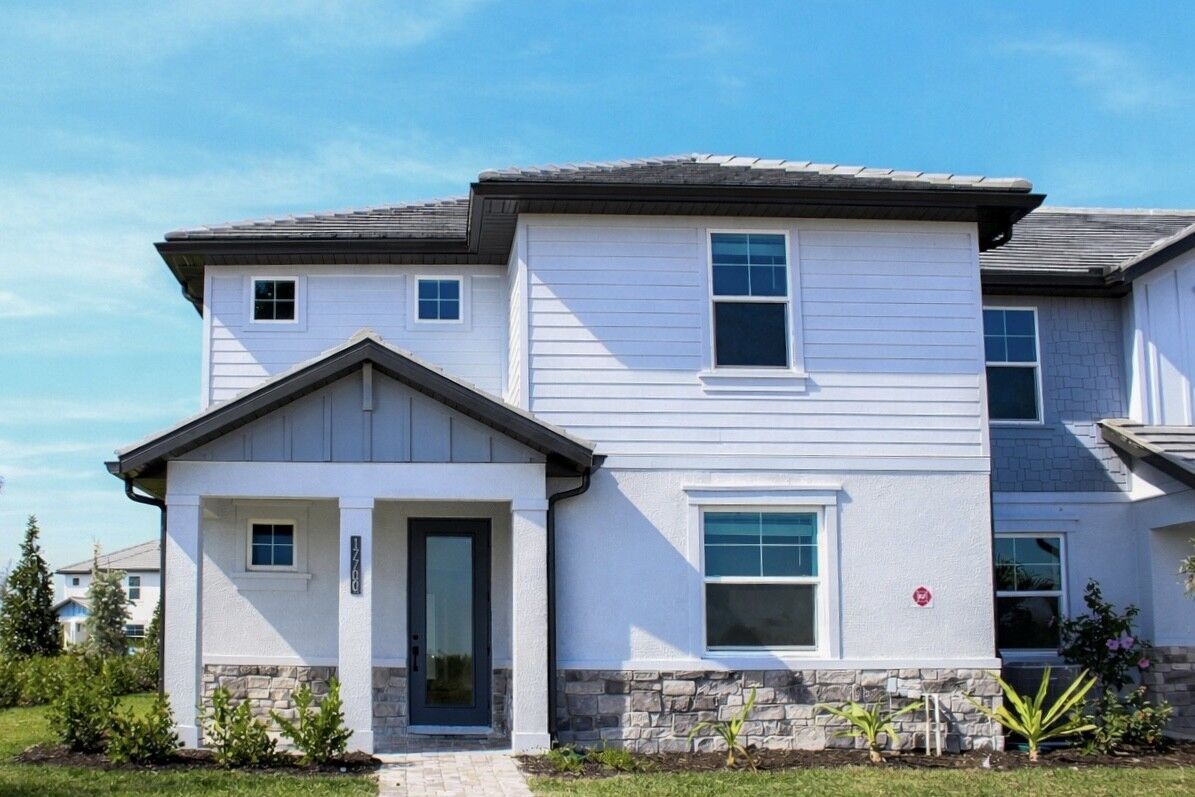 Front Exterior:Front Exterior