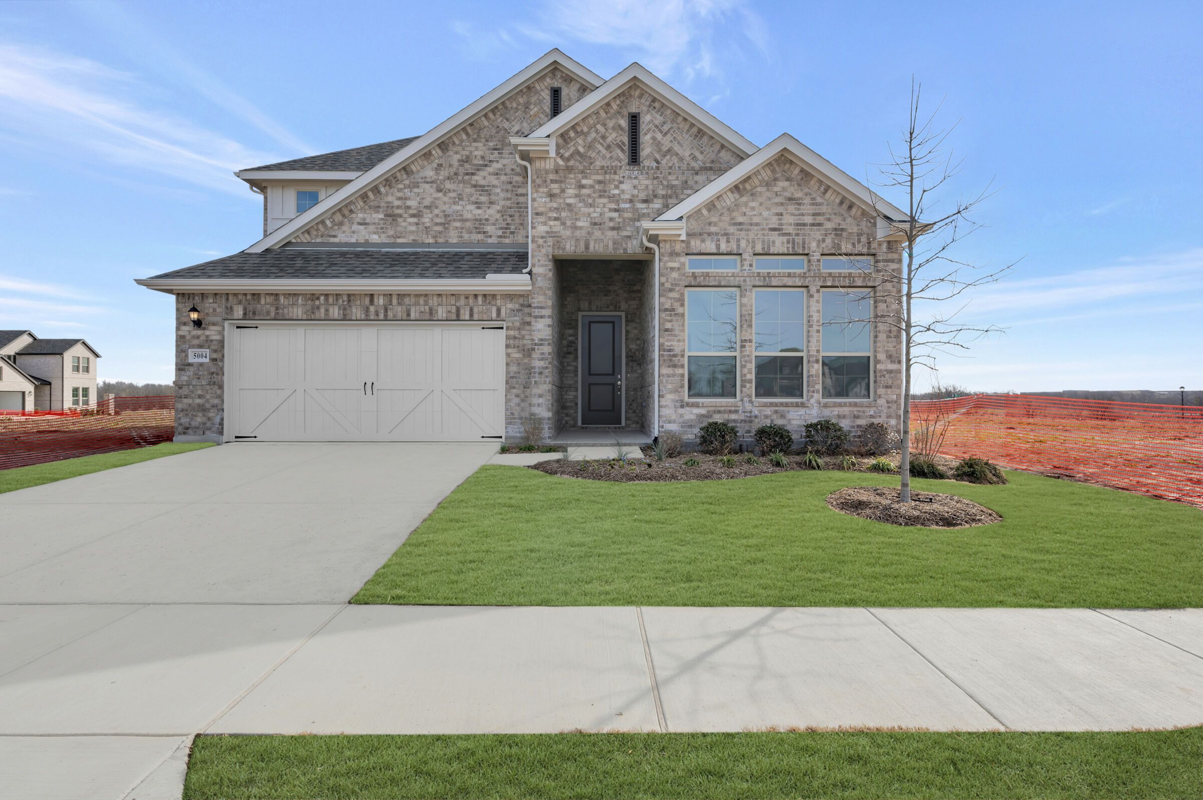 Front Exterior:Front Exterior