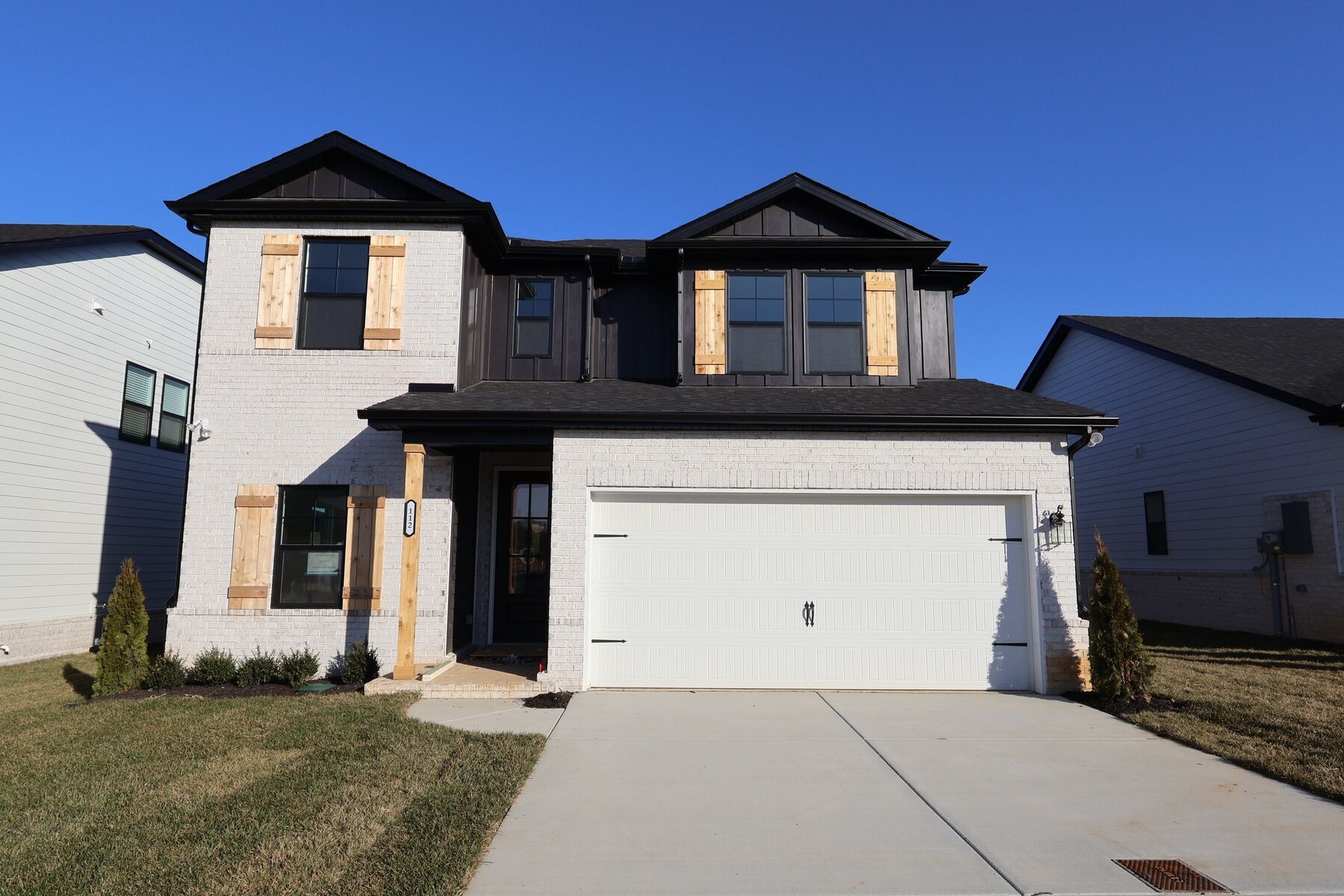 Front Exterior:Front Exterior