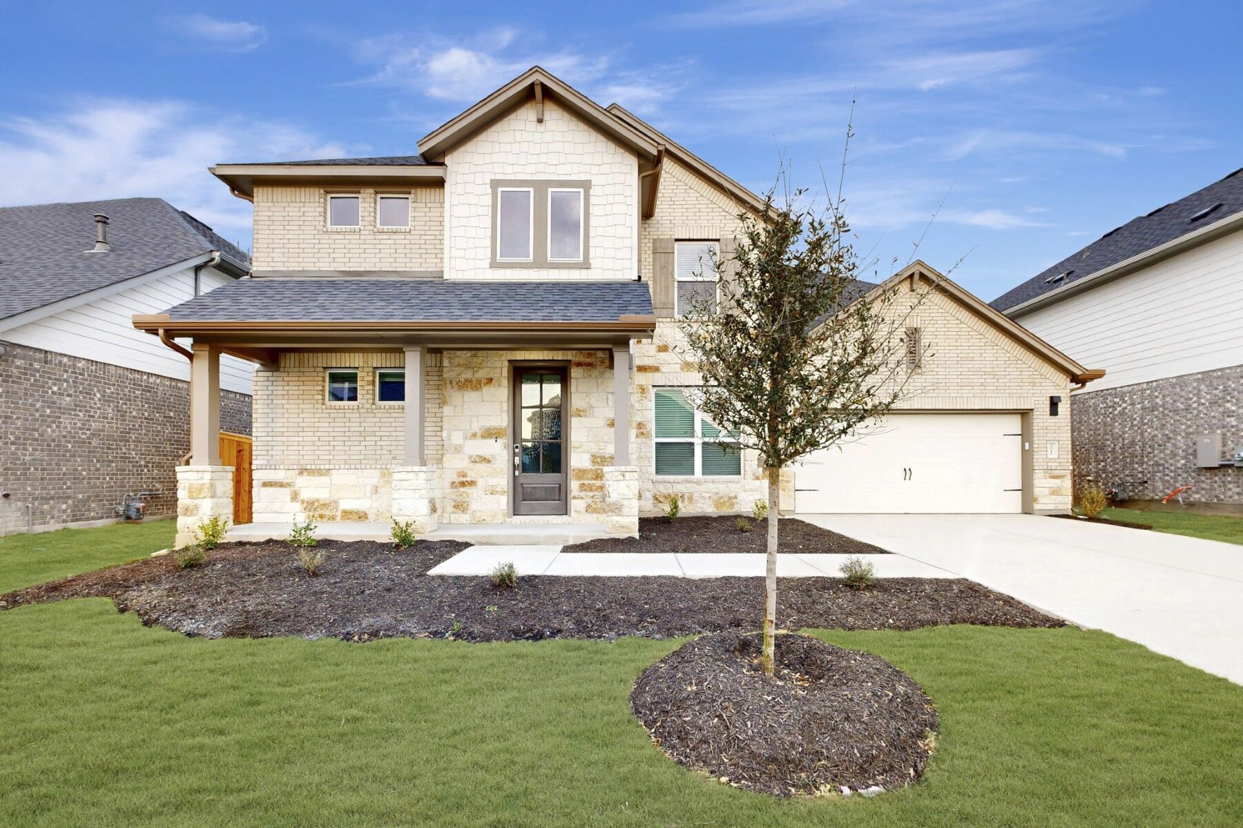 Front Exterior:Front Exterior