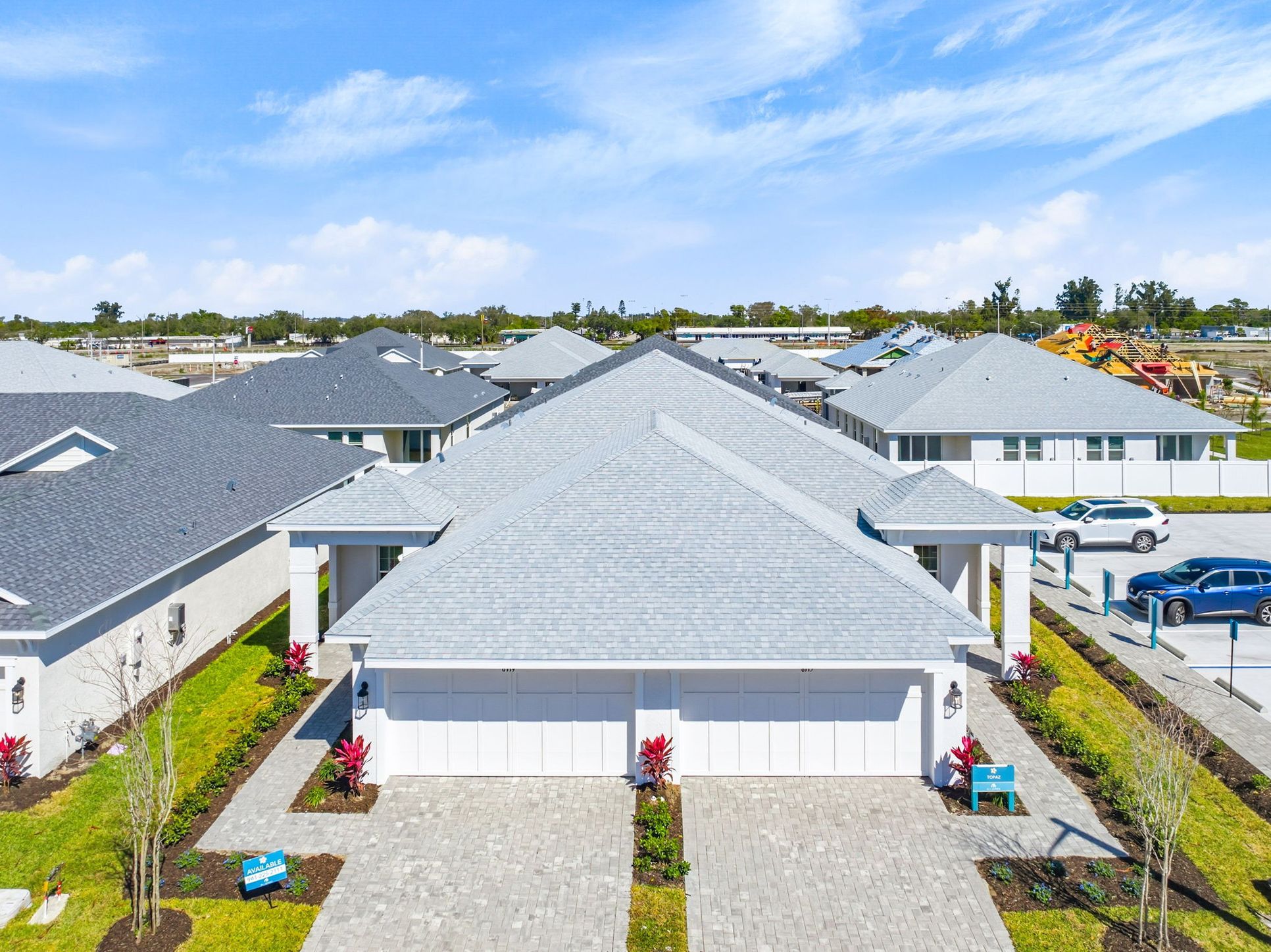 Front exterior:Front exterior