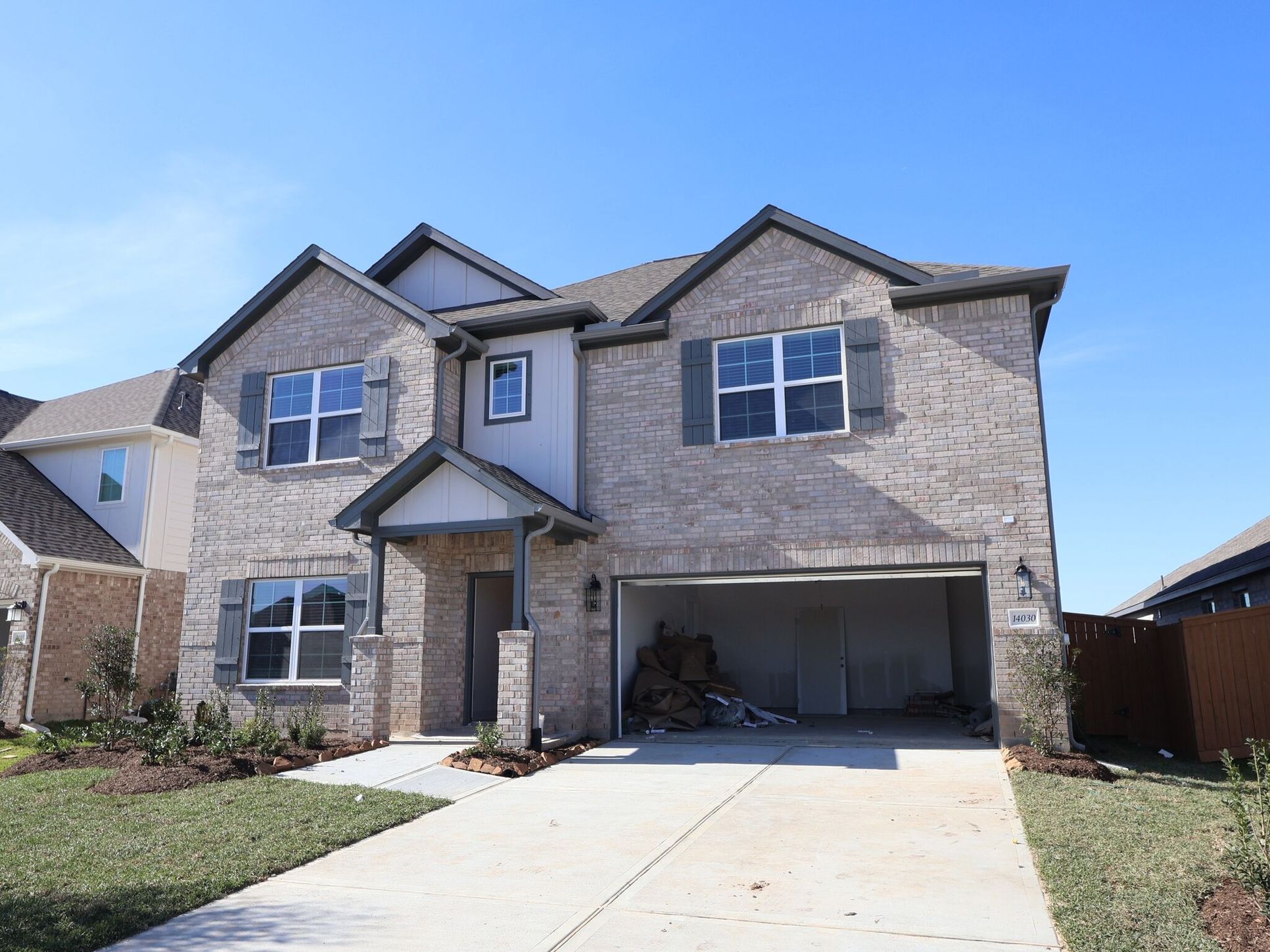 Front Exterior:Front Exterior