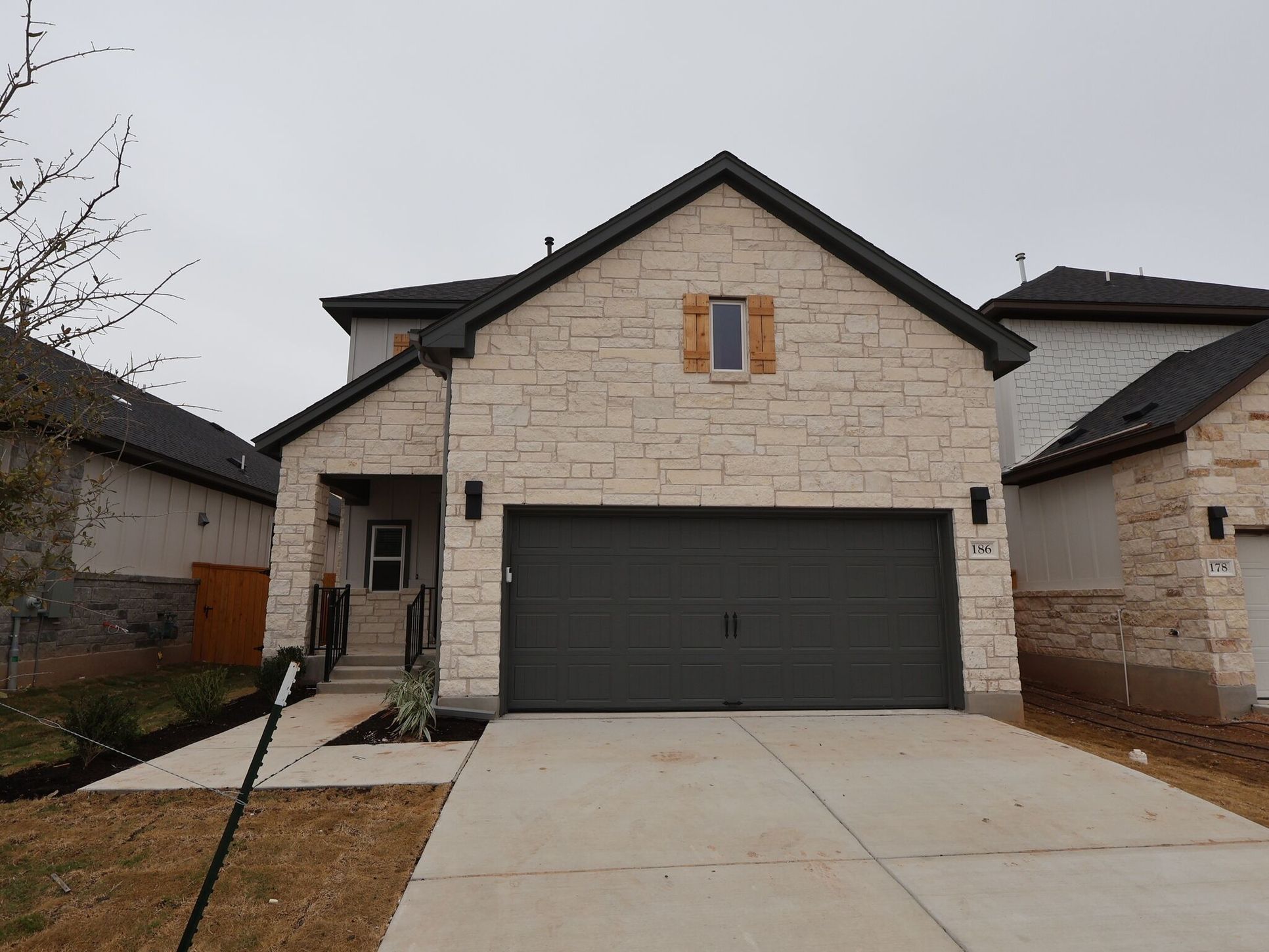 Front Exterior:Front Exterior