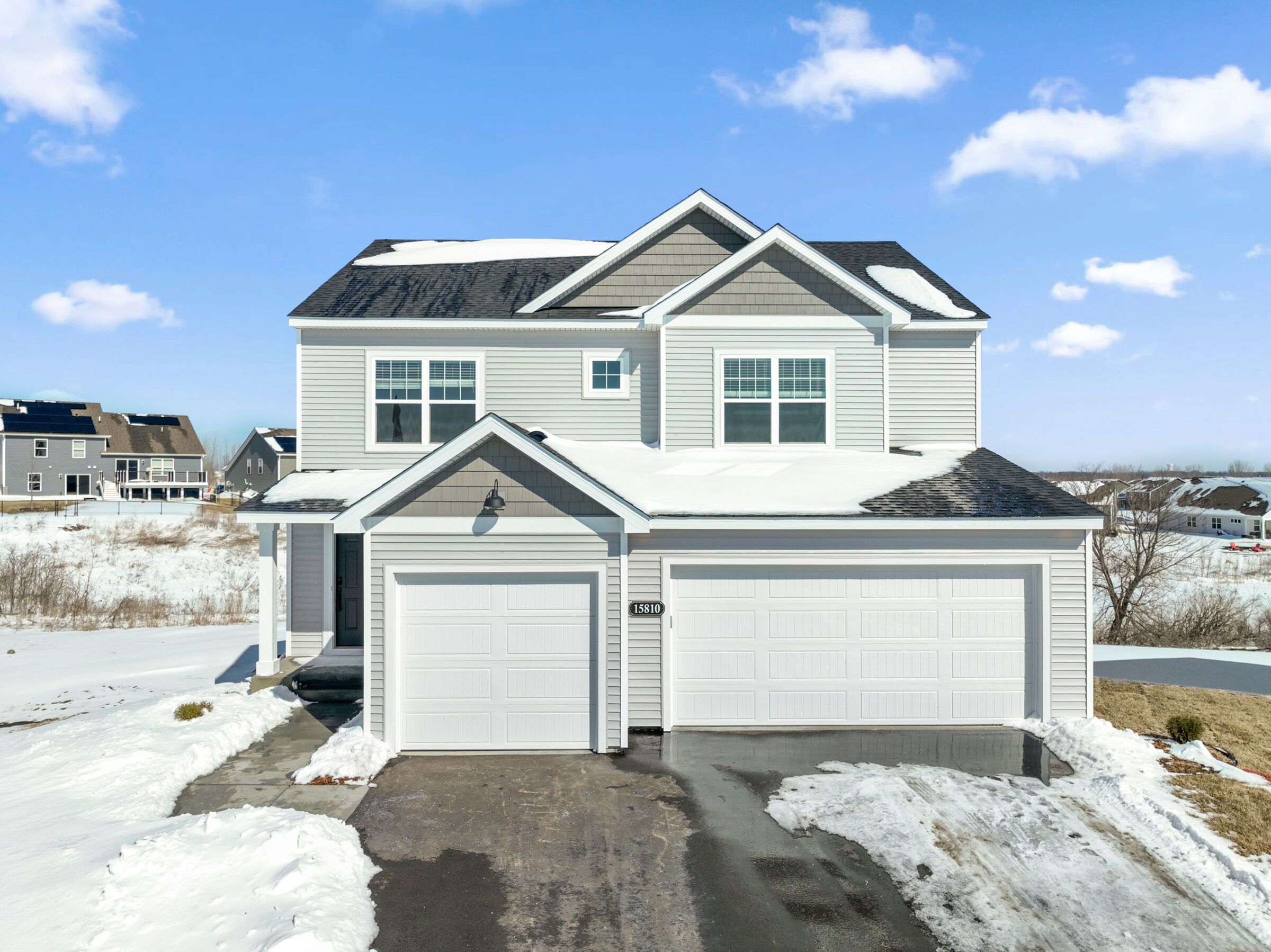 Front Exterior:Front Exterior