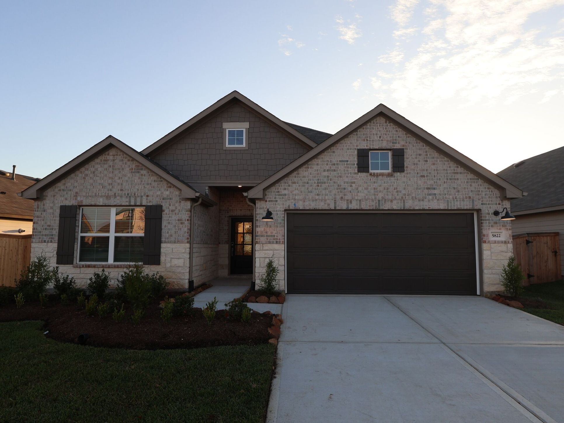 Front Exterior:Front Exterior