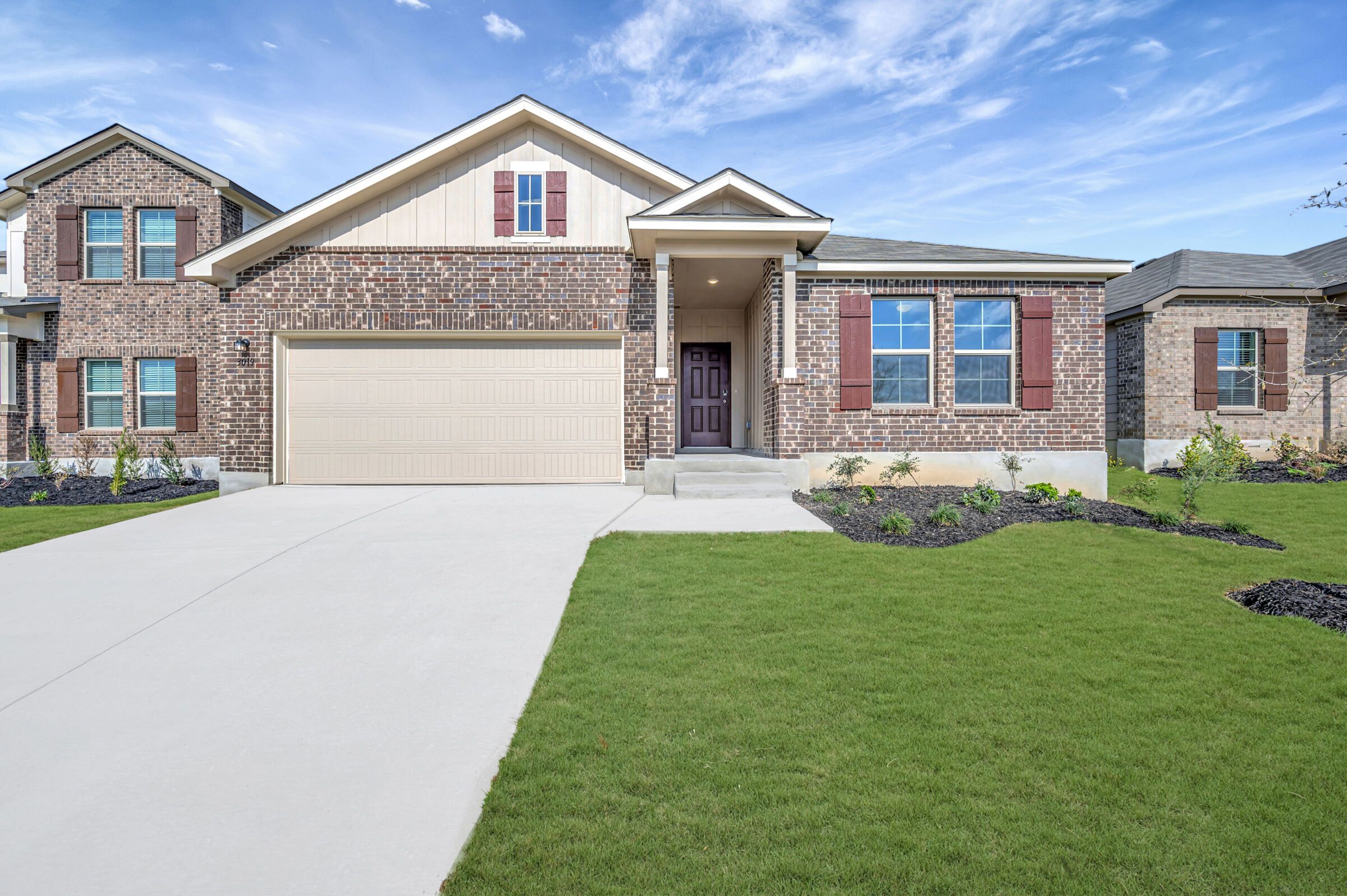 Front Exterior:Front Exterior