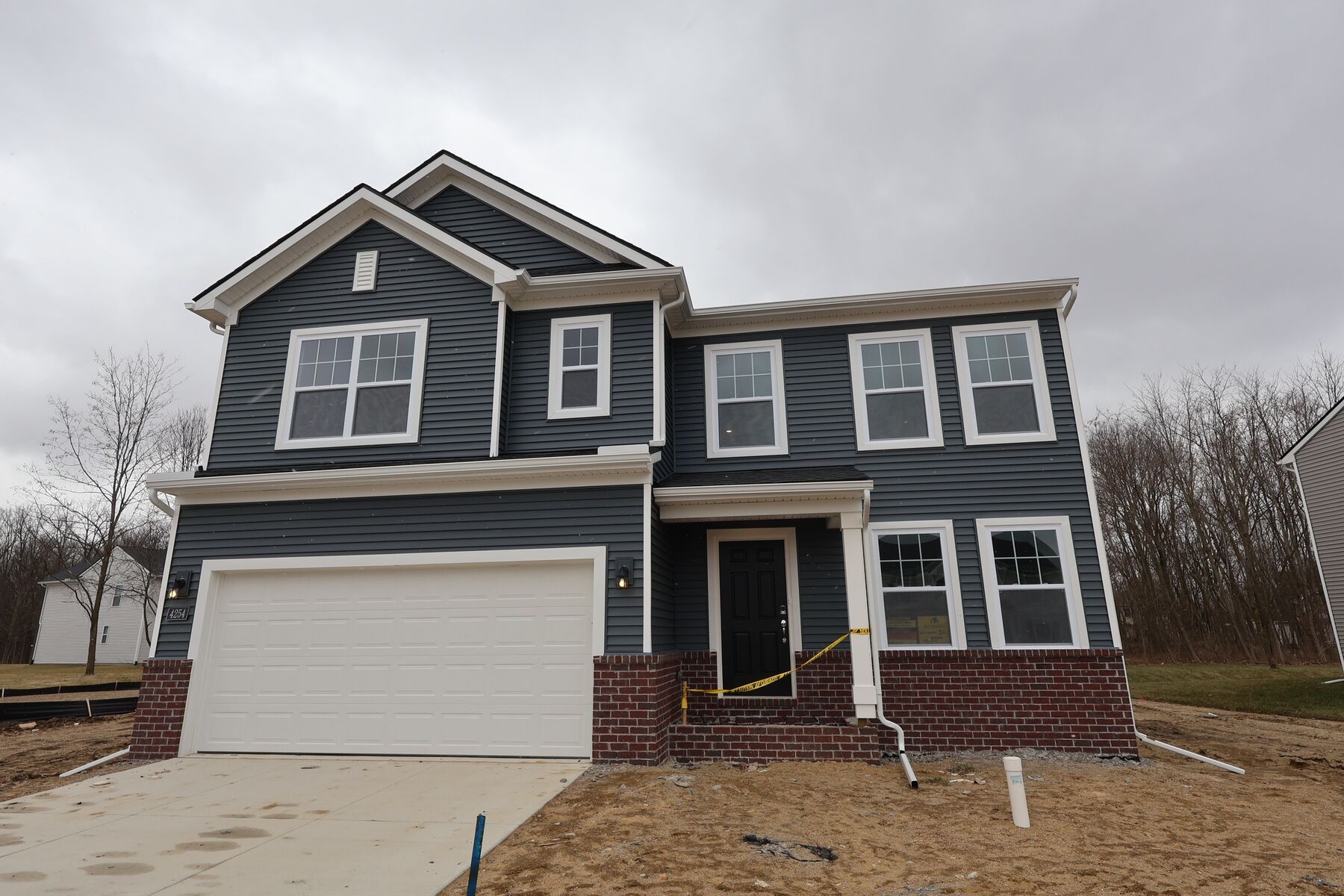 Front Exterior:Front Exterior