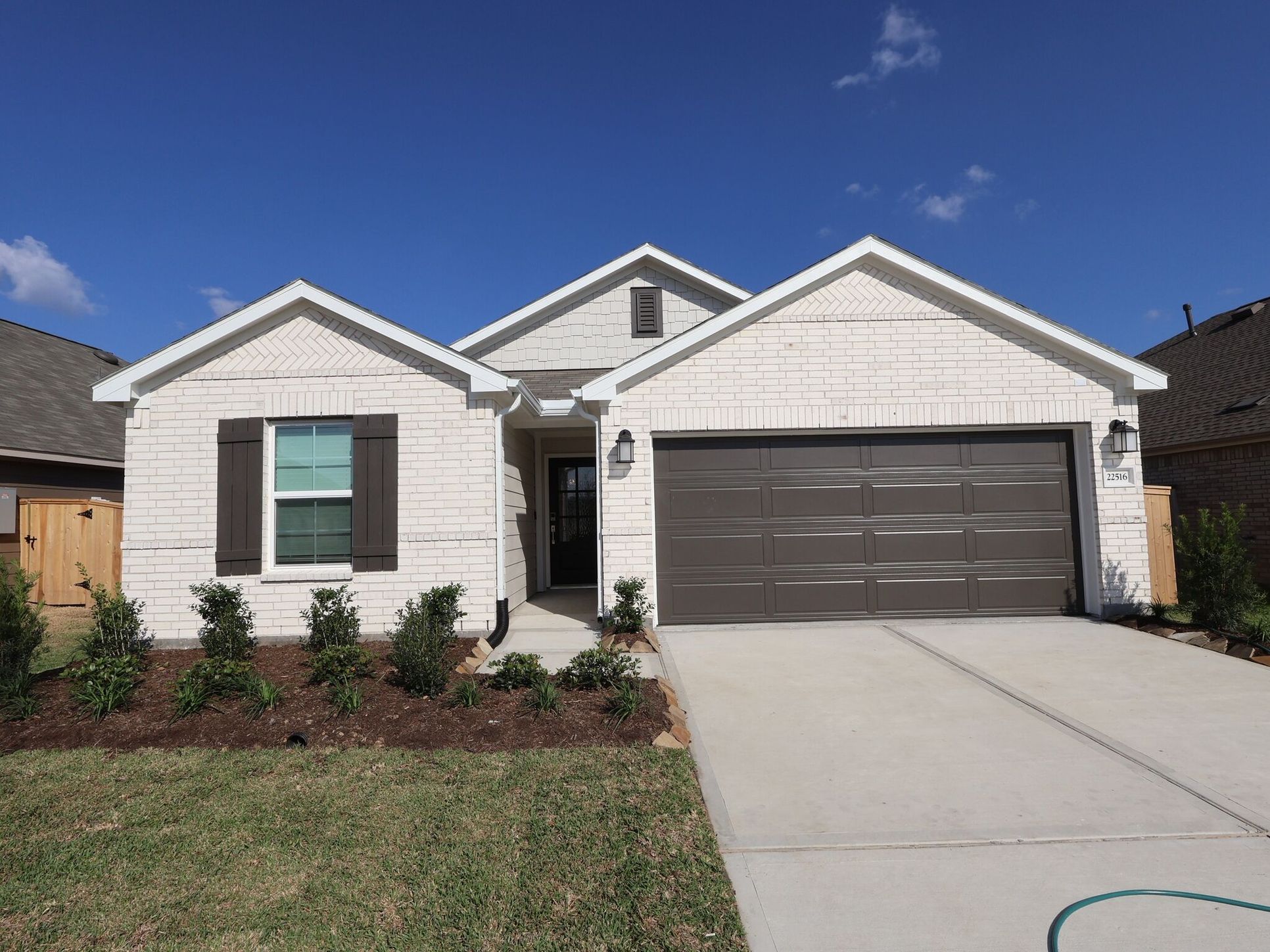 Front Exterior:Front Exterior