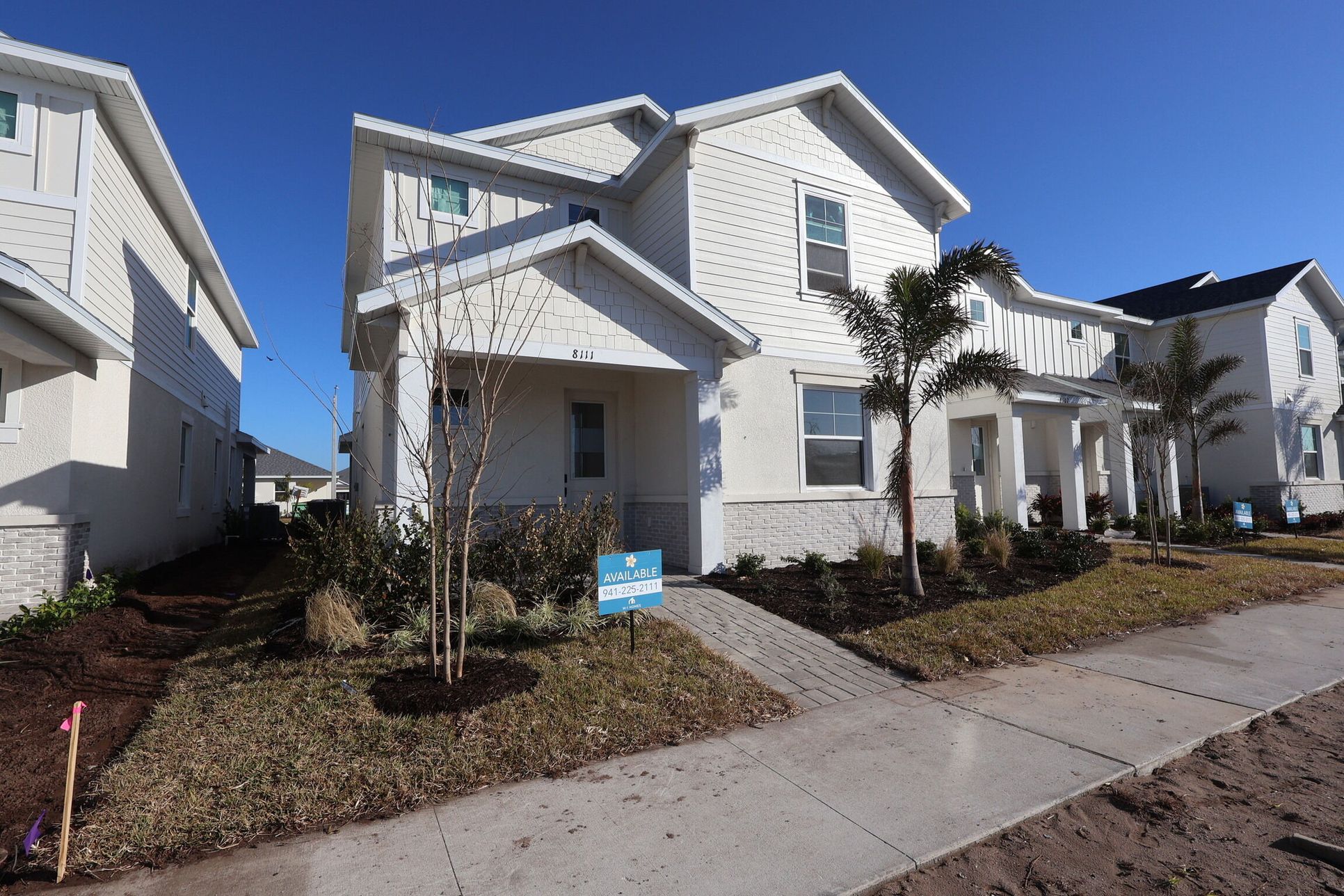 Front exterior:Front exterior