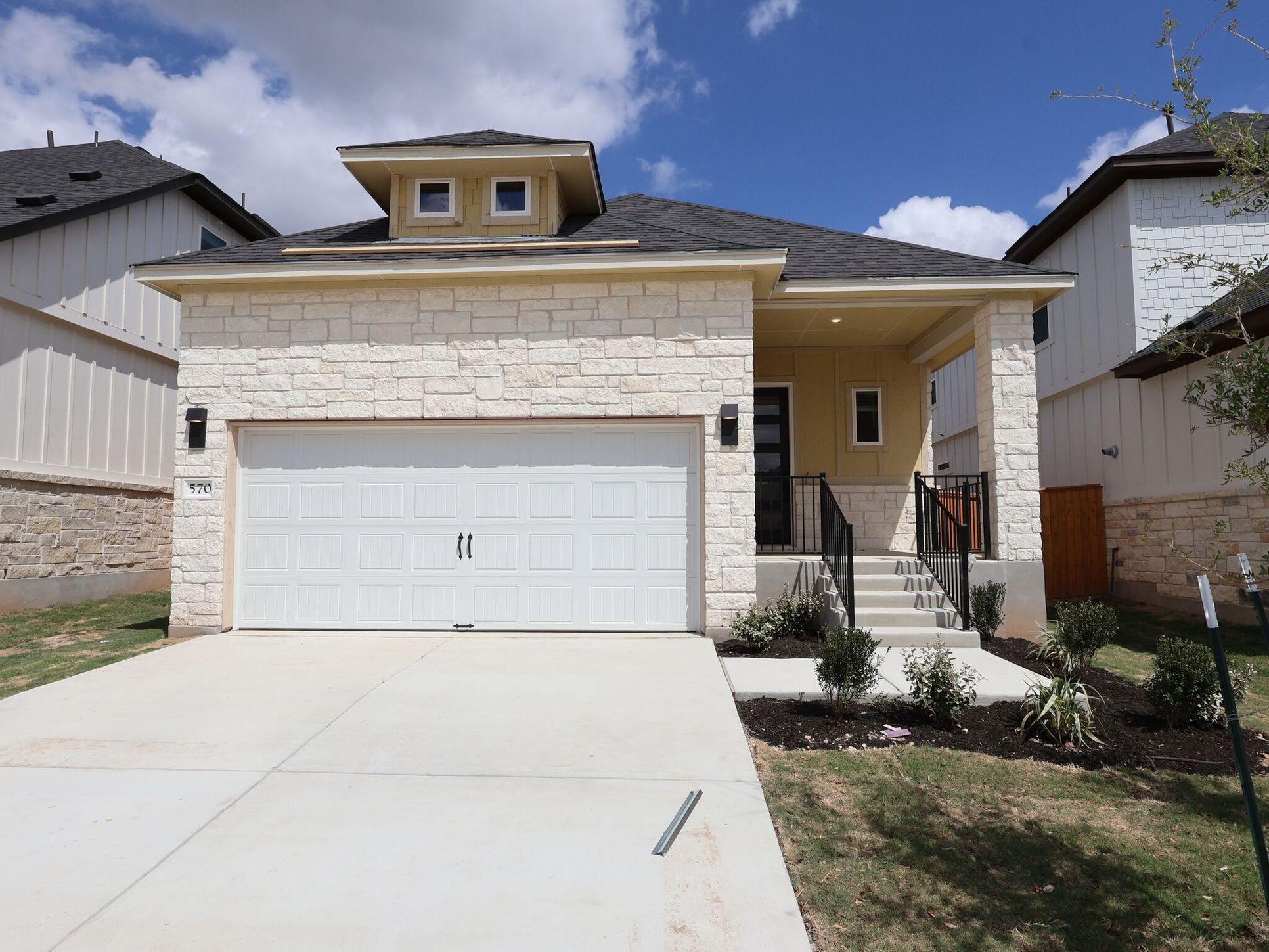 Front Exterior:Front Exterior