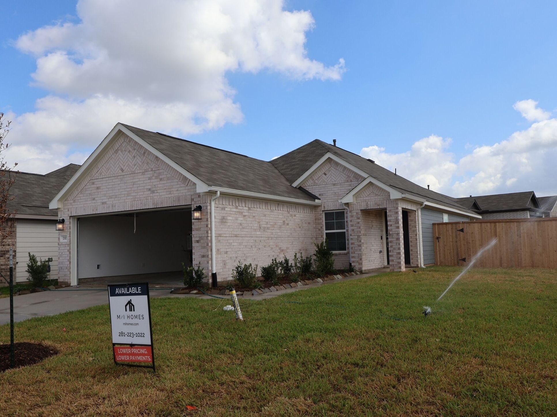 Front Exterior:Front Exterior