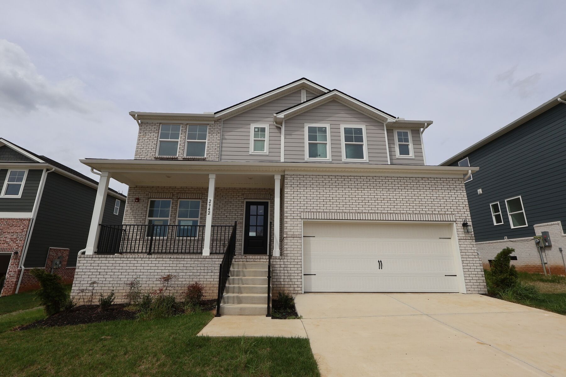 Front Exterior:Front Exterior