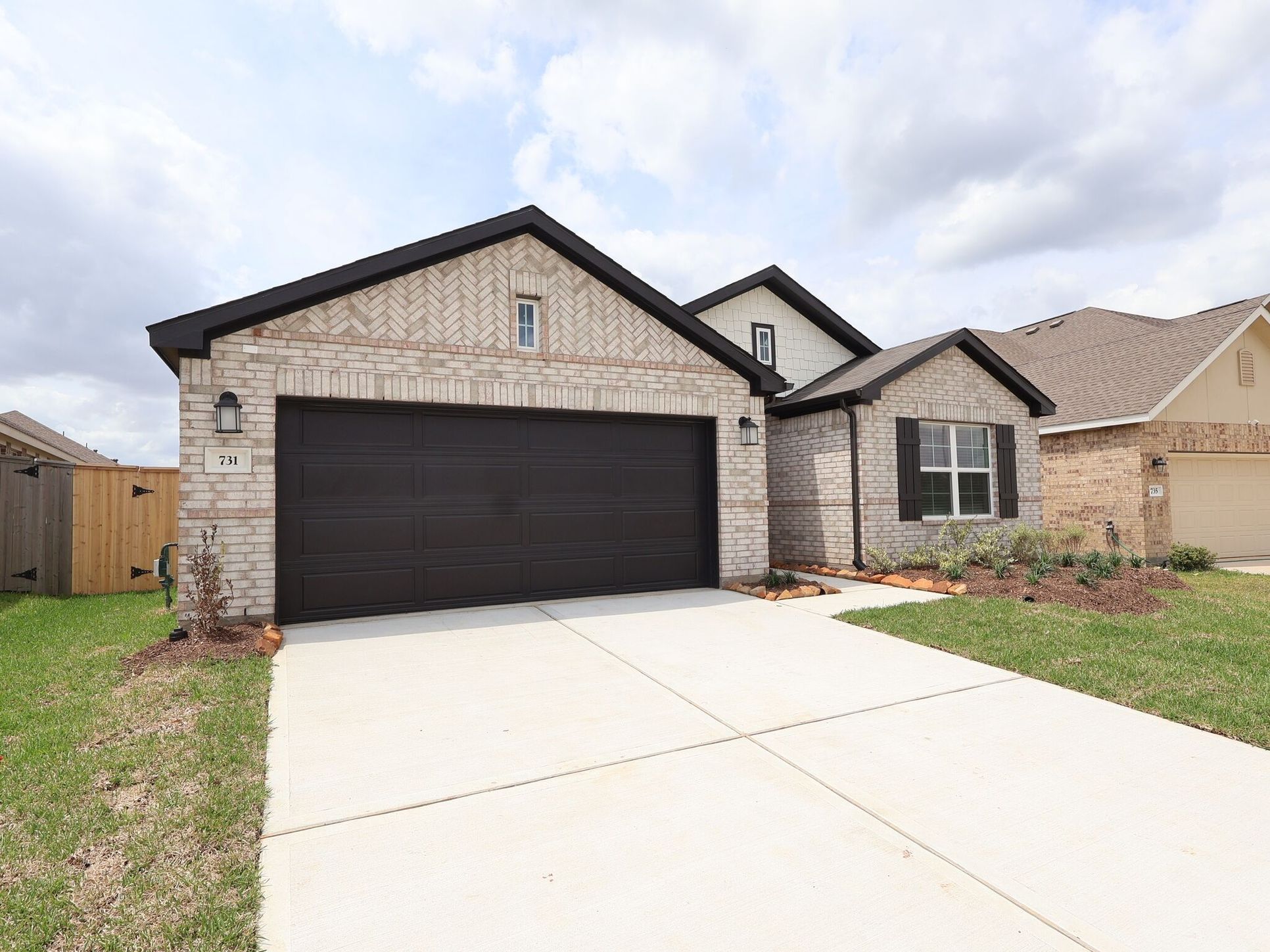 Exterior:Exterior