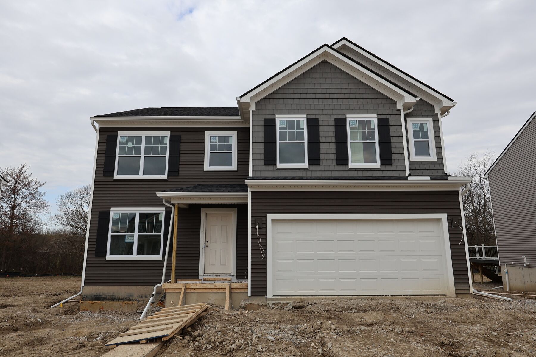 Front Exterior:Front Exterior