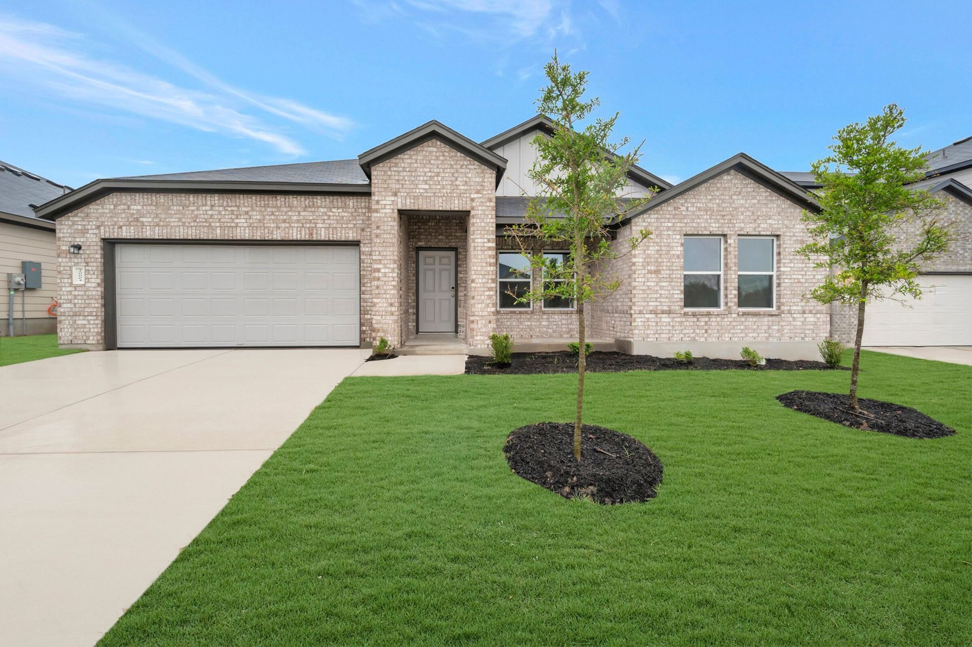 Front Exterior:Front Exterior