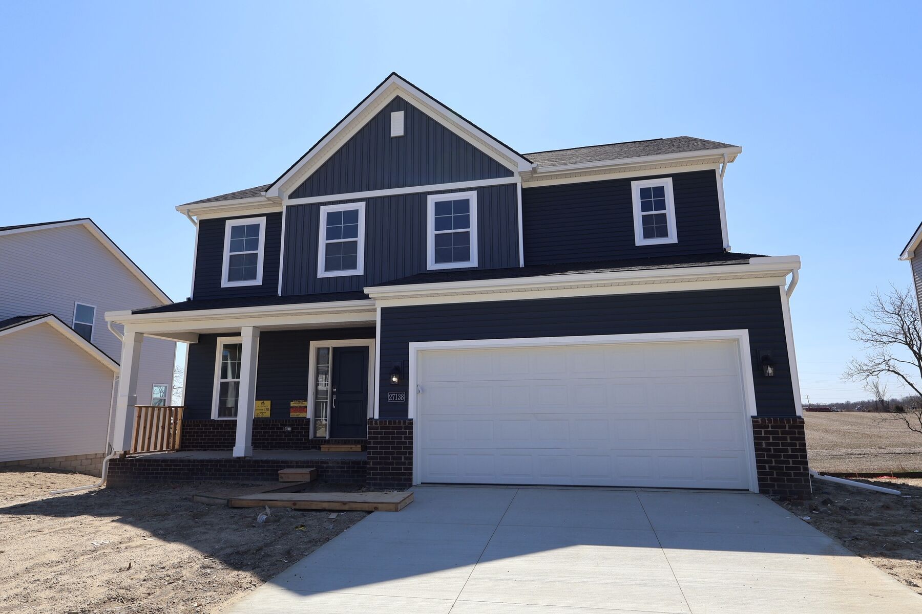 Front Exterior:Front Exterior