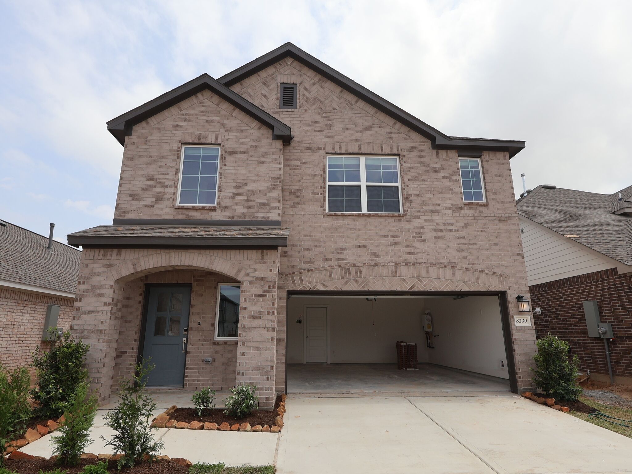 Front Exterior:Front Exterior