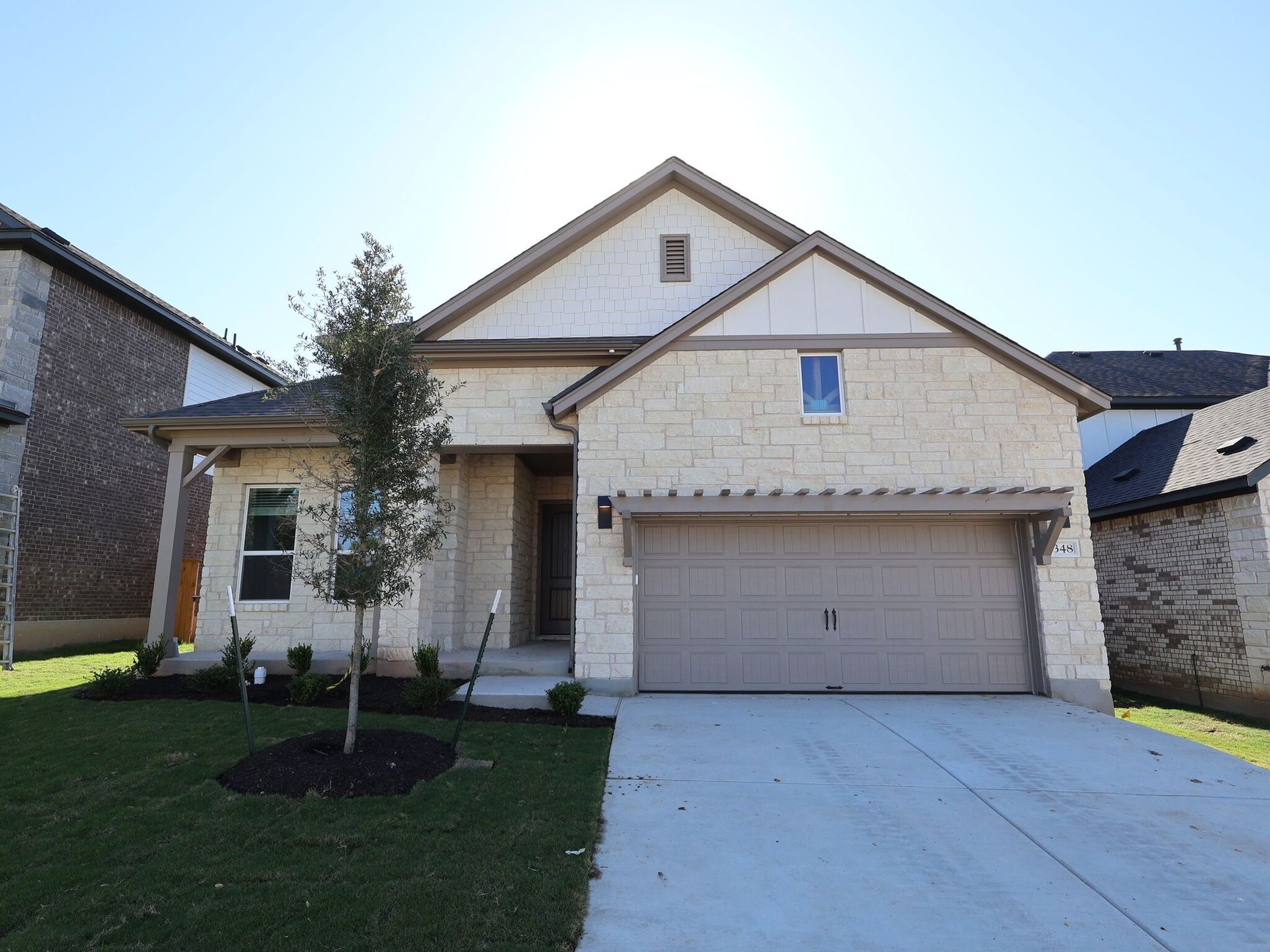 Front Exterior:Front Exterior
