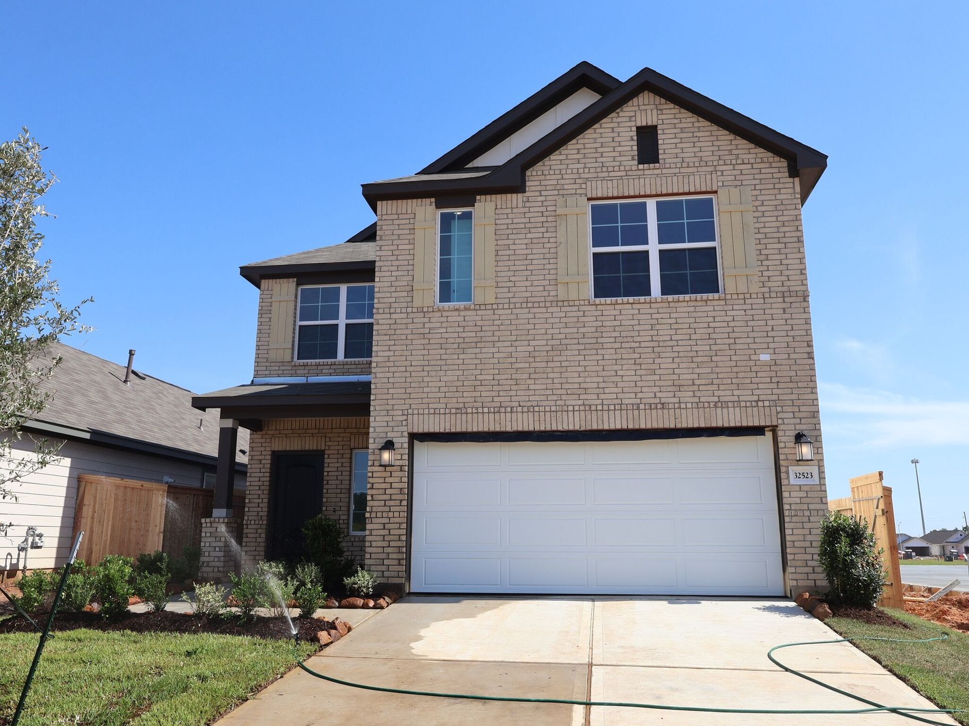 Front Exterior:Front Exterior