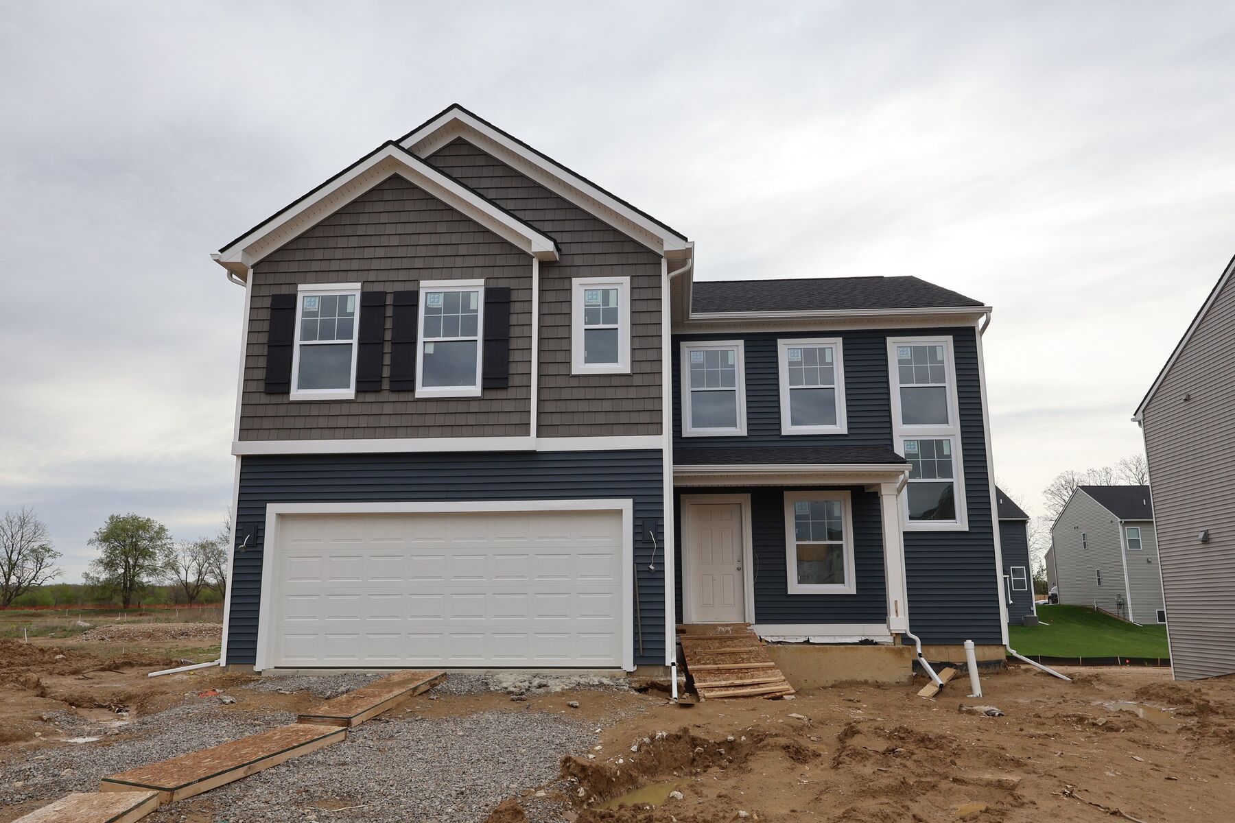 Front Exterior:Front Exterior