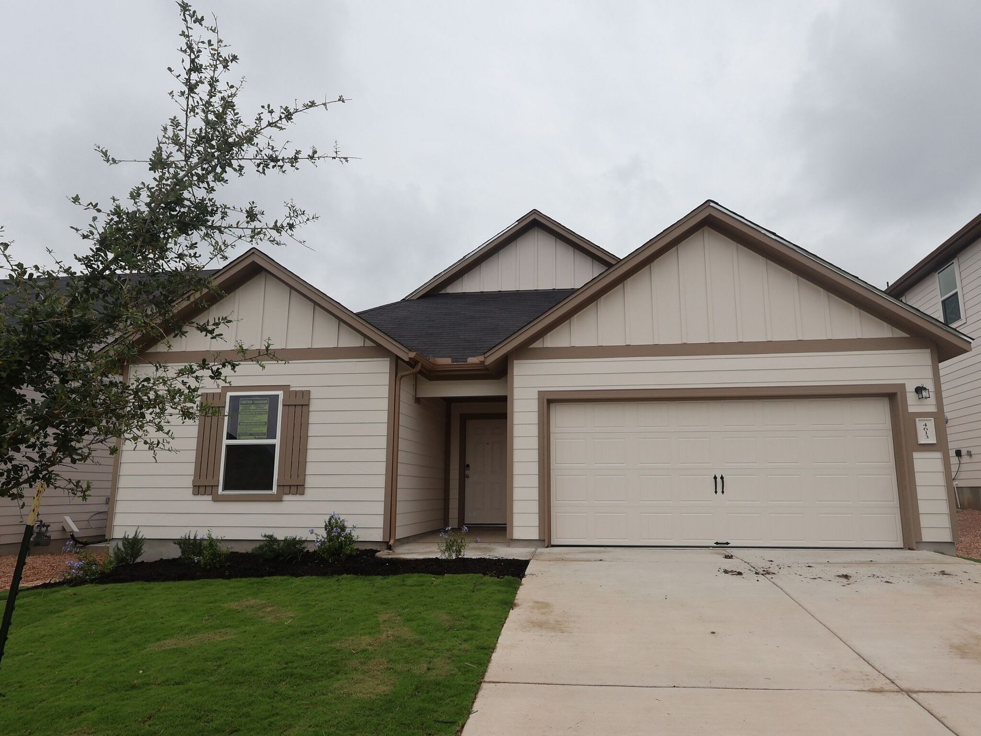 Exterior:Exterior
