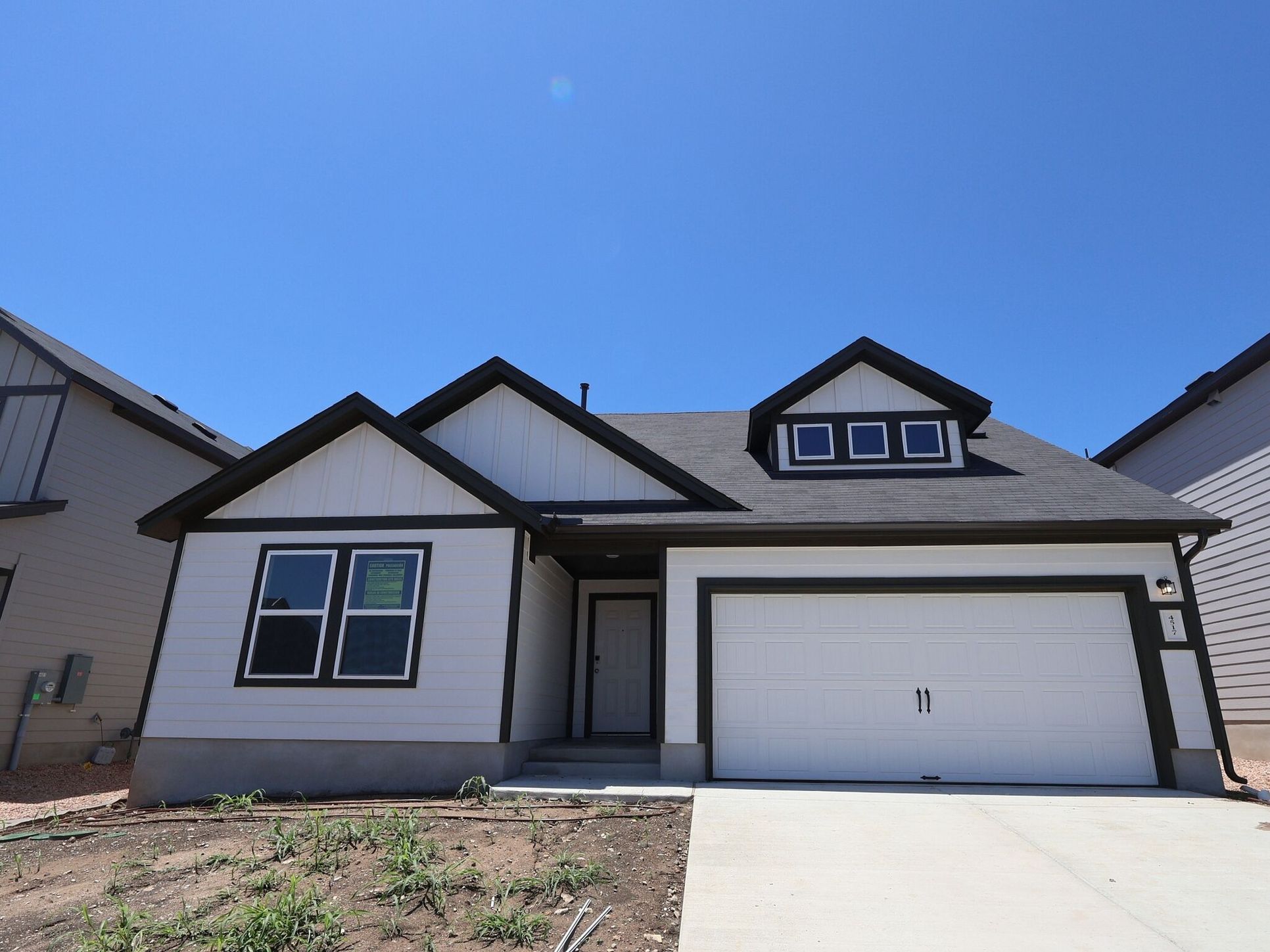 Front Exterior:Front Exterior
