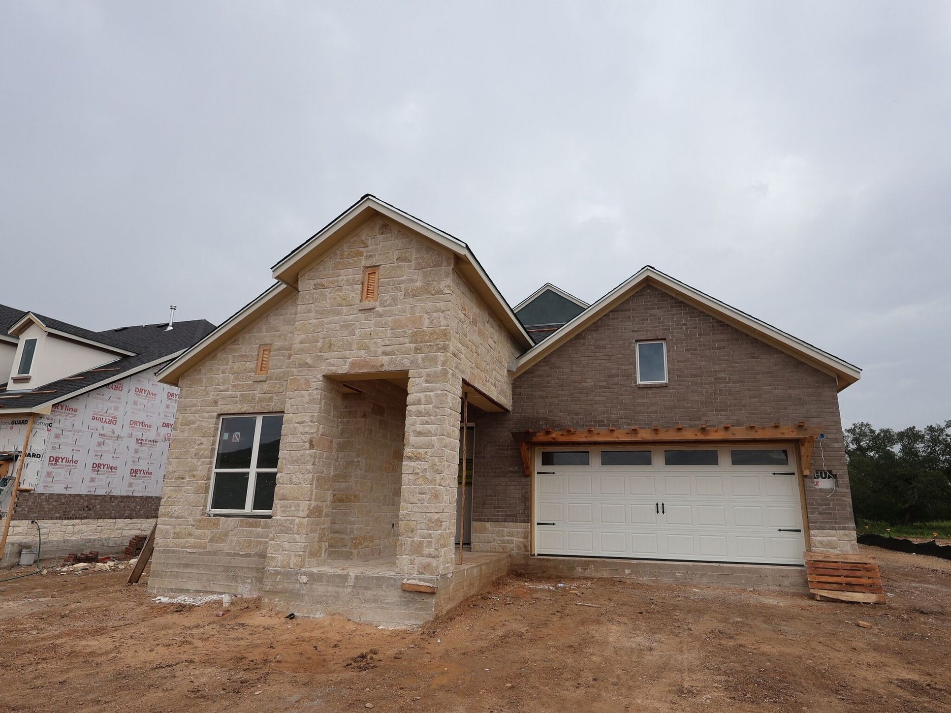 Front Exterior:Front Exterior