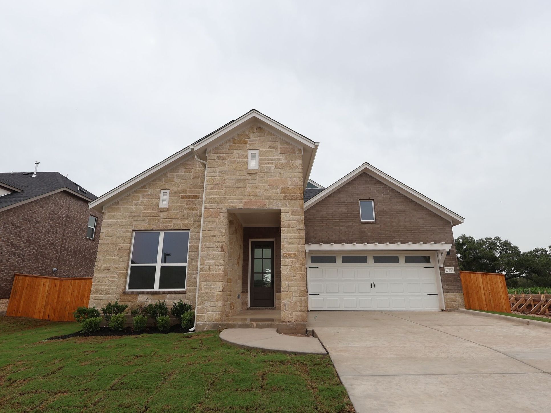 Front Exterior:Front Exterior