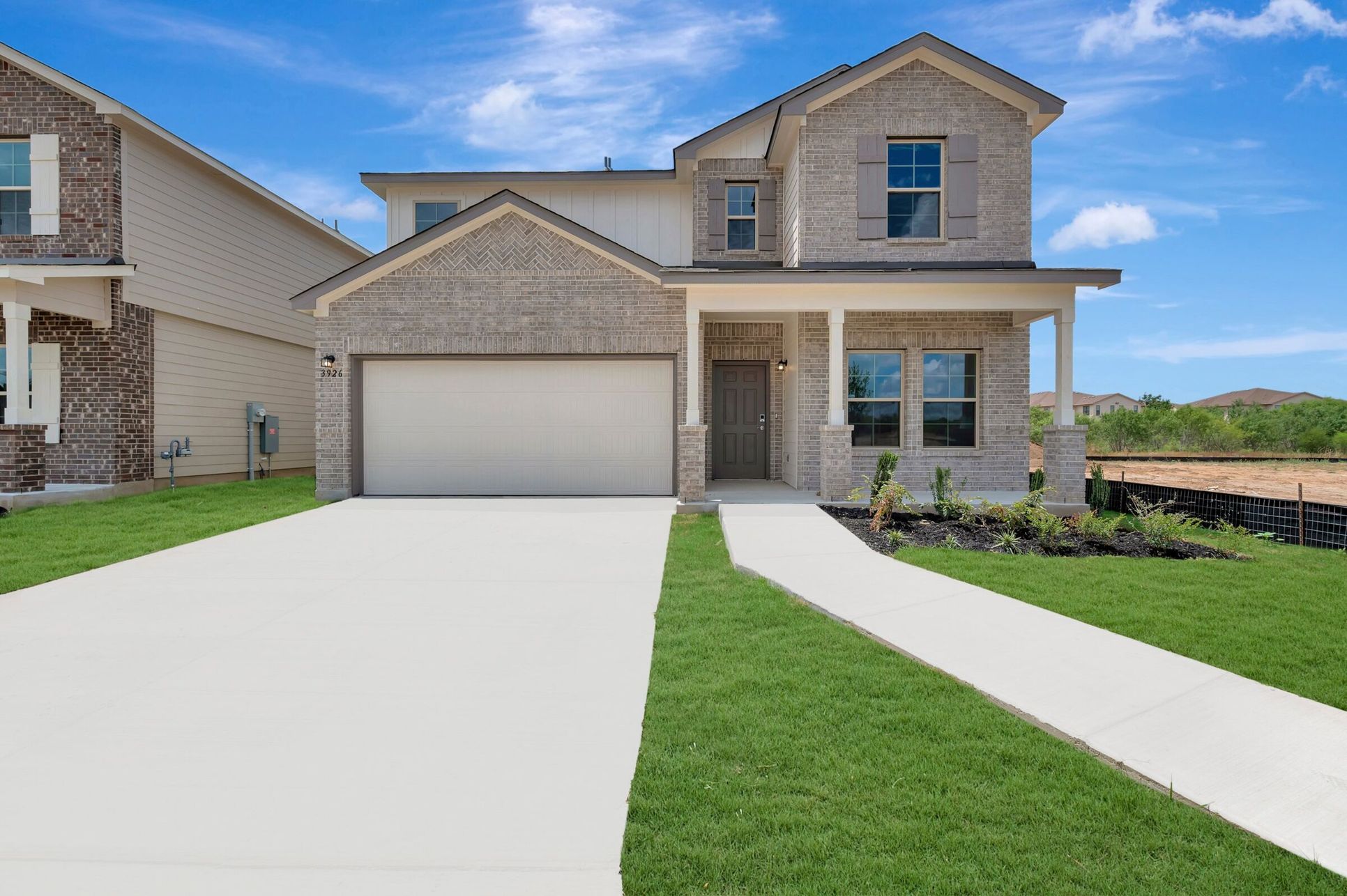 Front Exterior:Front Exterior