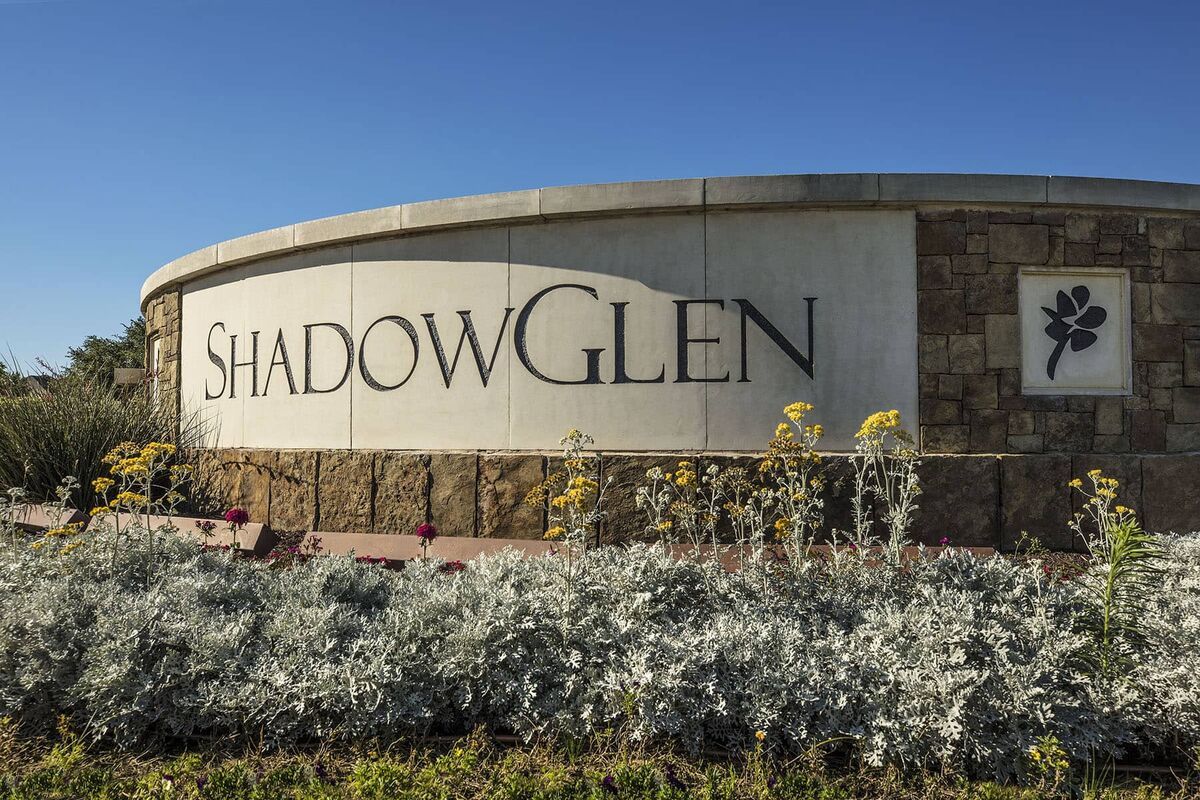 ShadowGlen Entrance