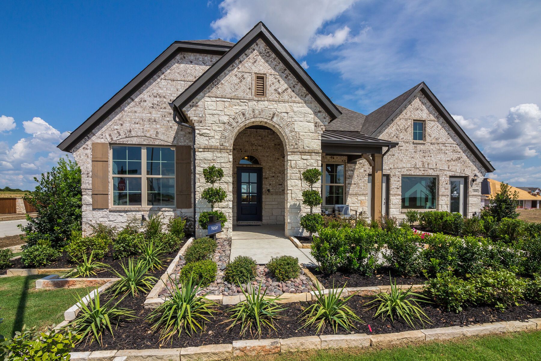 Front Exterior:Front Exterior