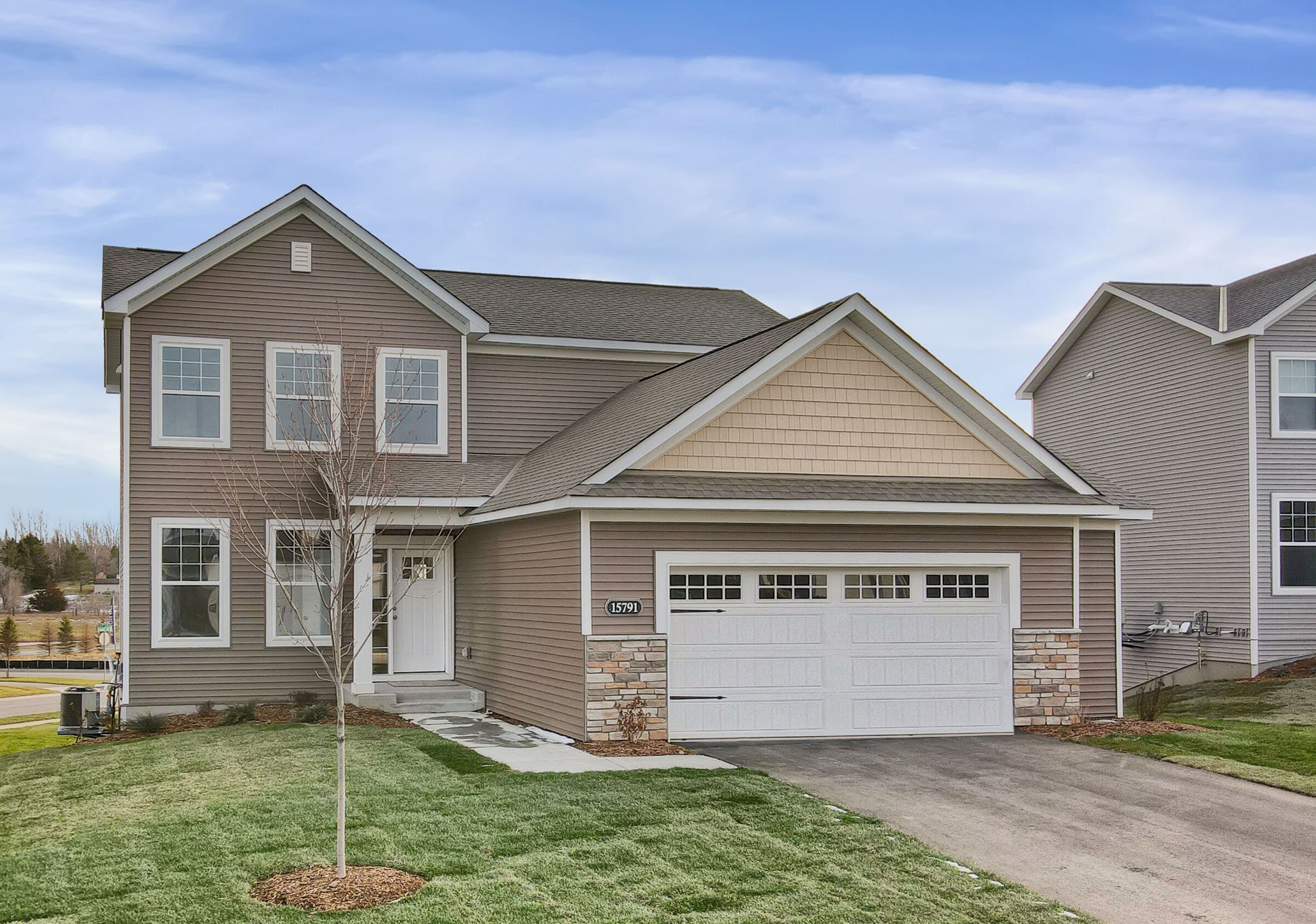 Exterior:Exterior - Representational Photo